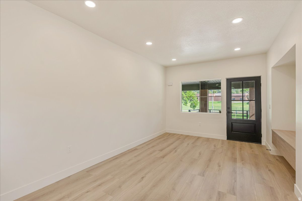 PLAT B - Residential
