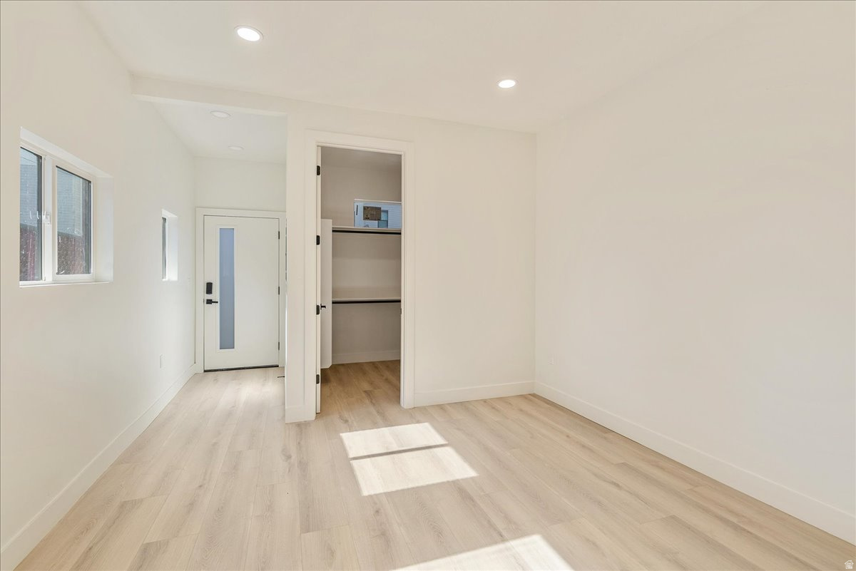 PLAT B - Residential