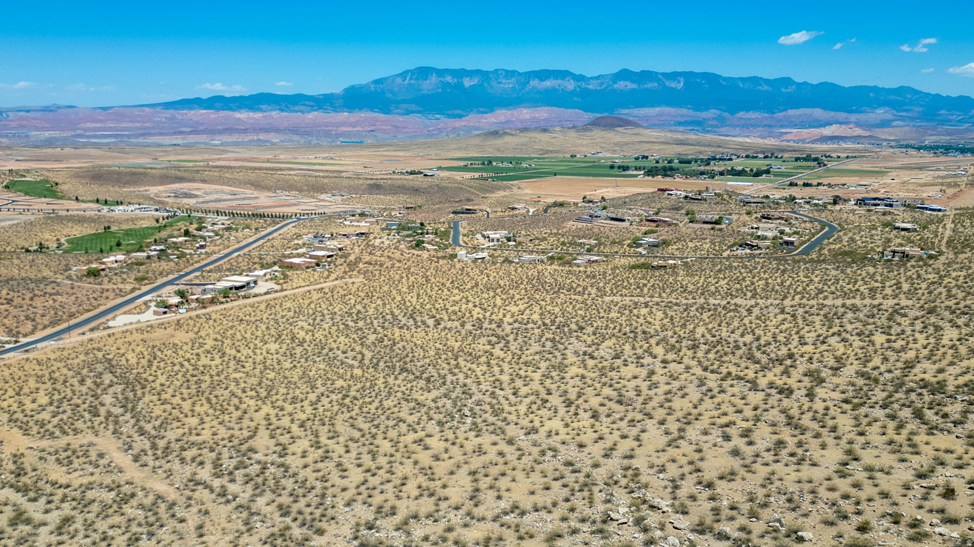 MOCCASIN FLATS - Land
