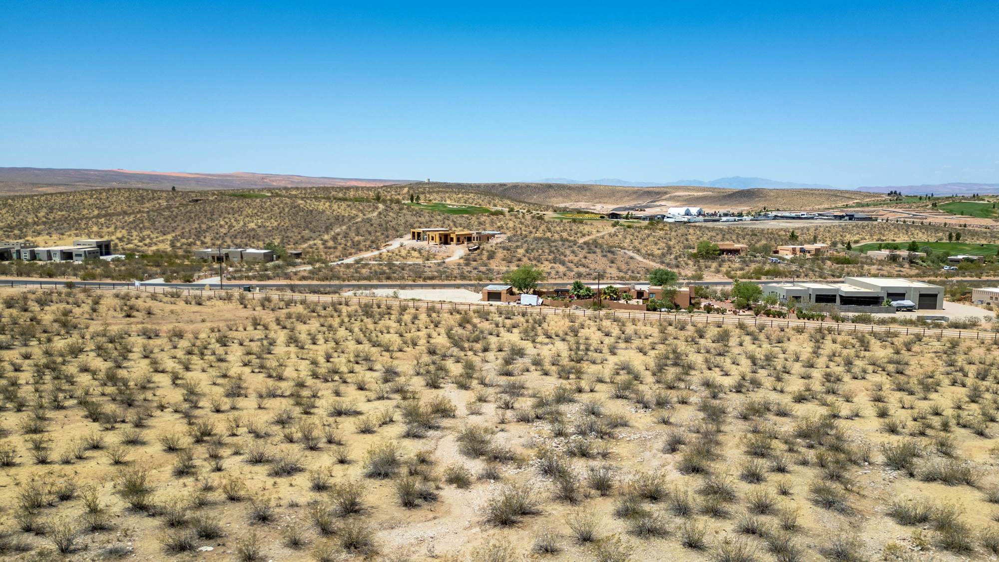 MOCCASIN FLATS - Land