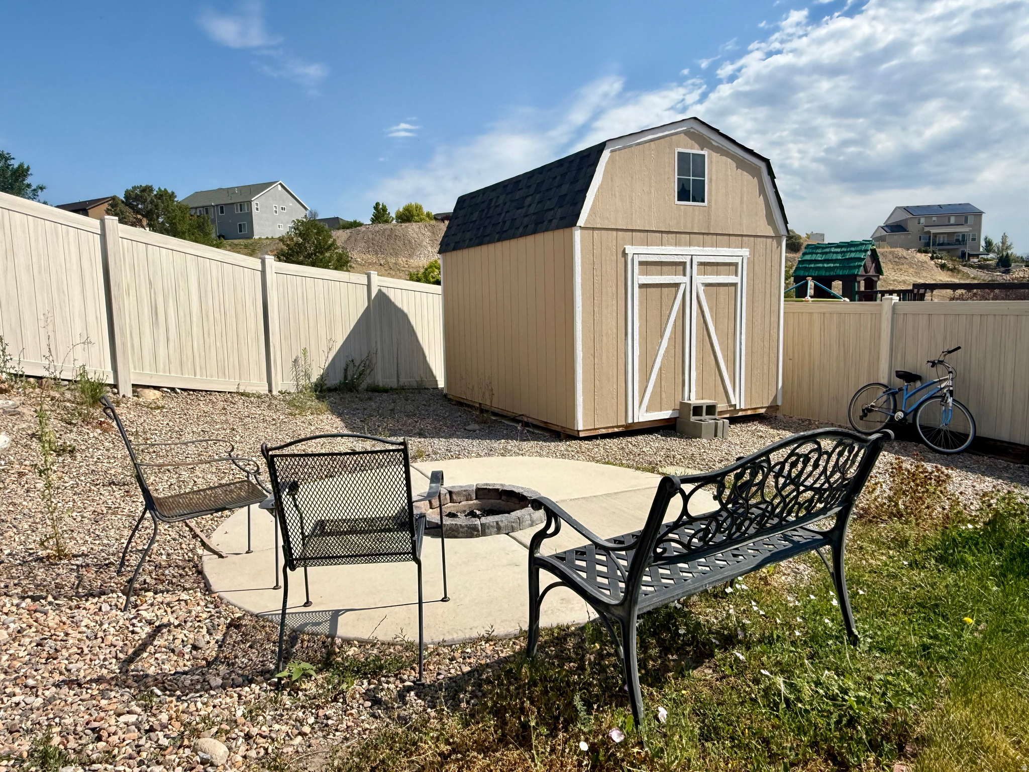 RIDGE - Residential