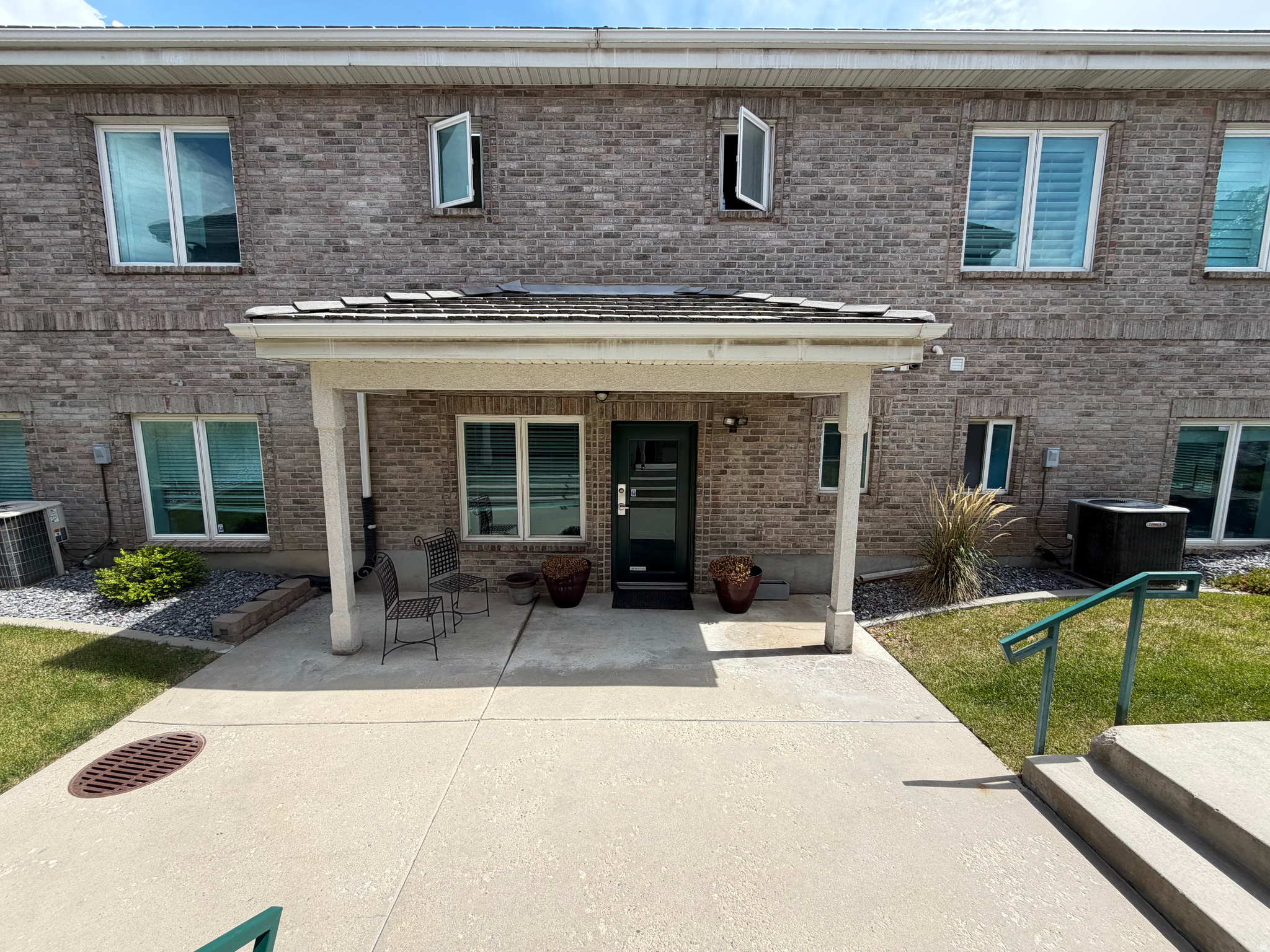 PINNACLE PARK PUD PH III - Commercial Lease