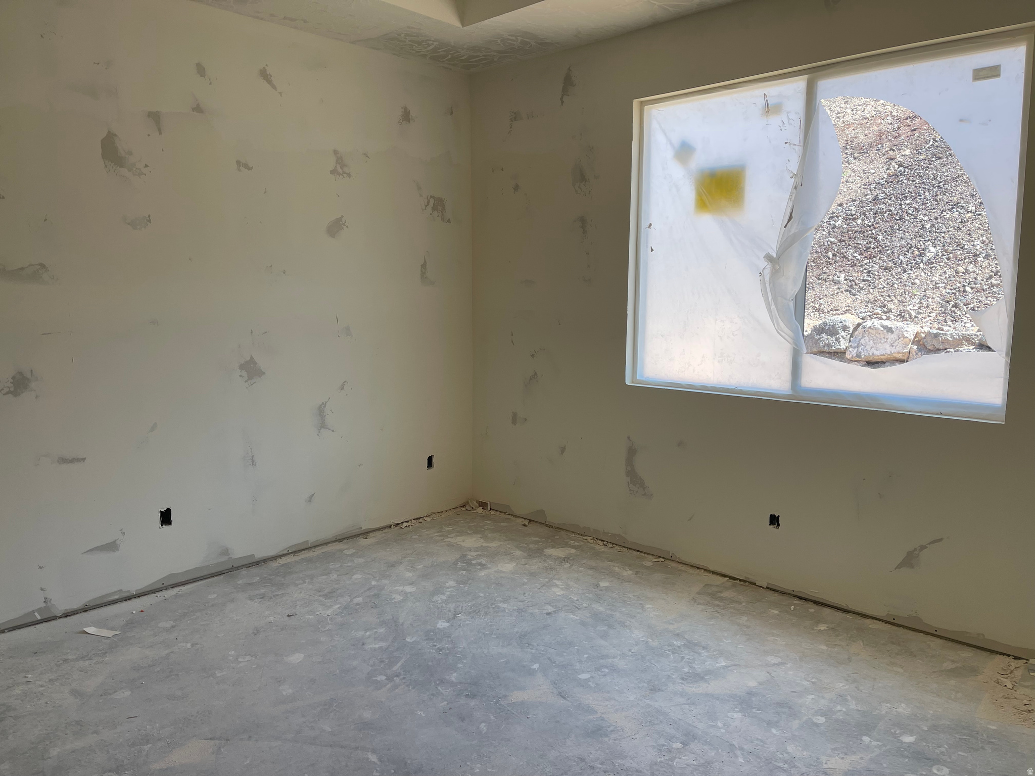PAINTED SANDS - Residential