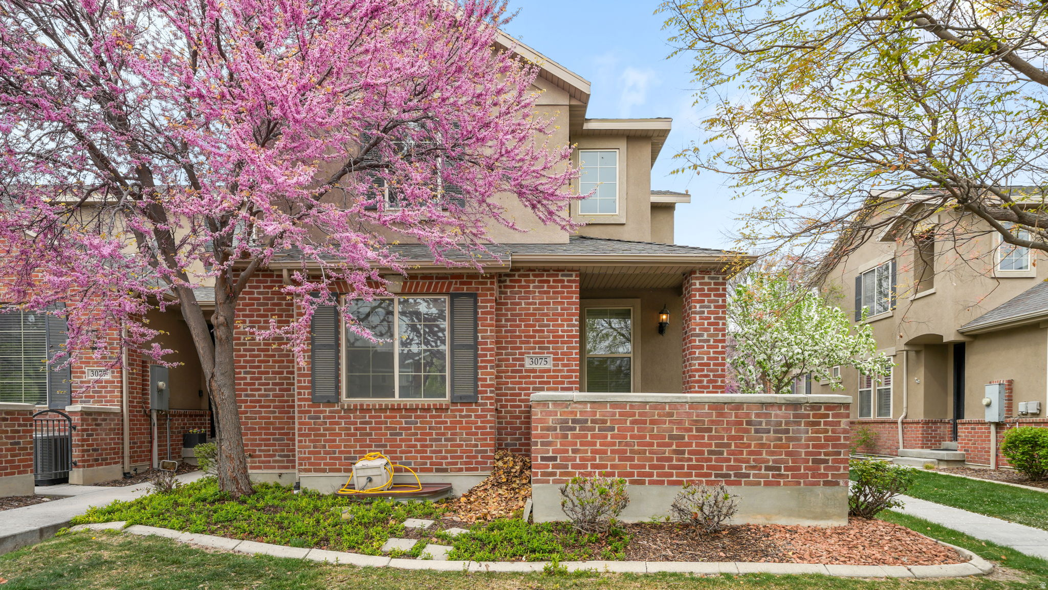 TOWNHOMES AT HIGHBURY - Residential
