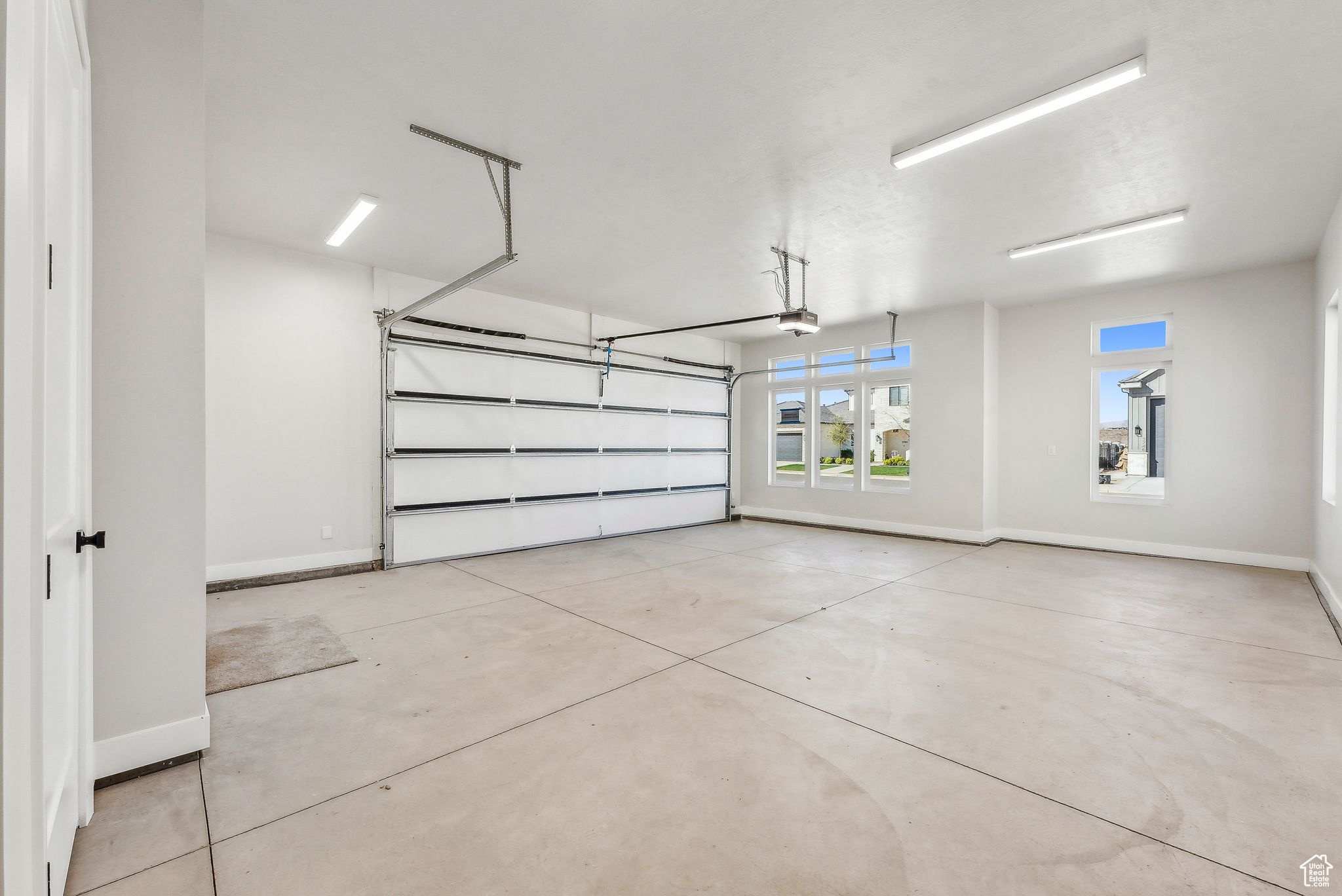 HAWKEYE POINT - Residential