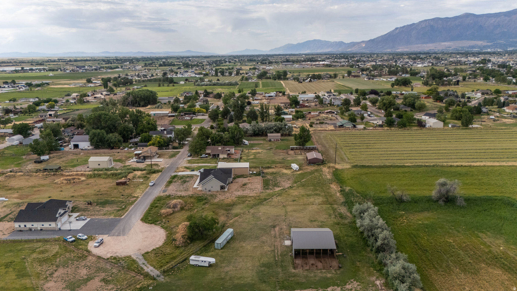 DAISY ESTATES - Land