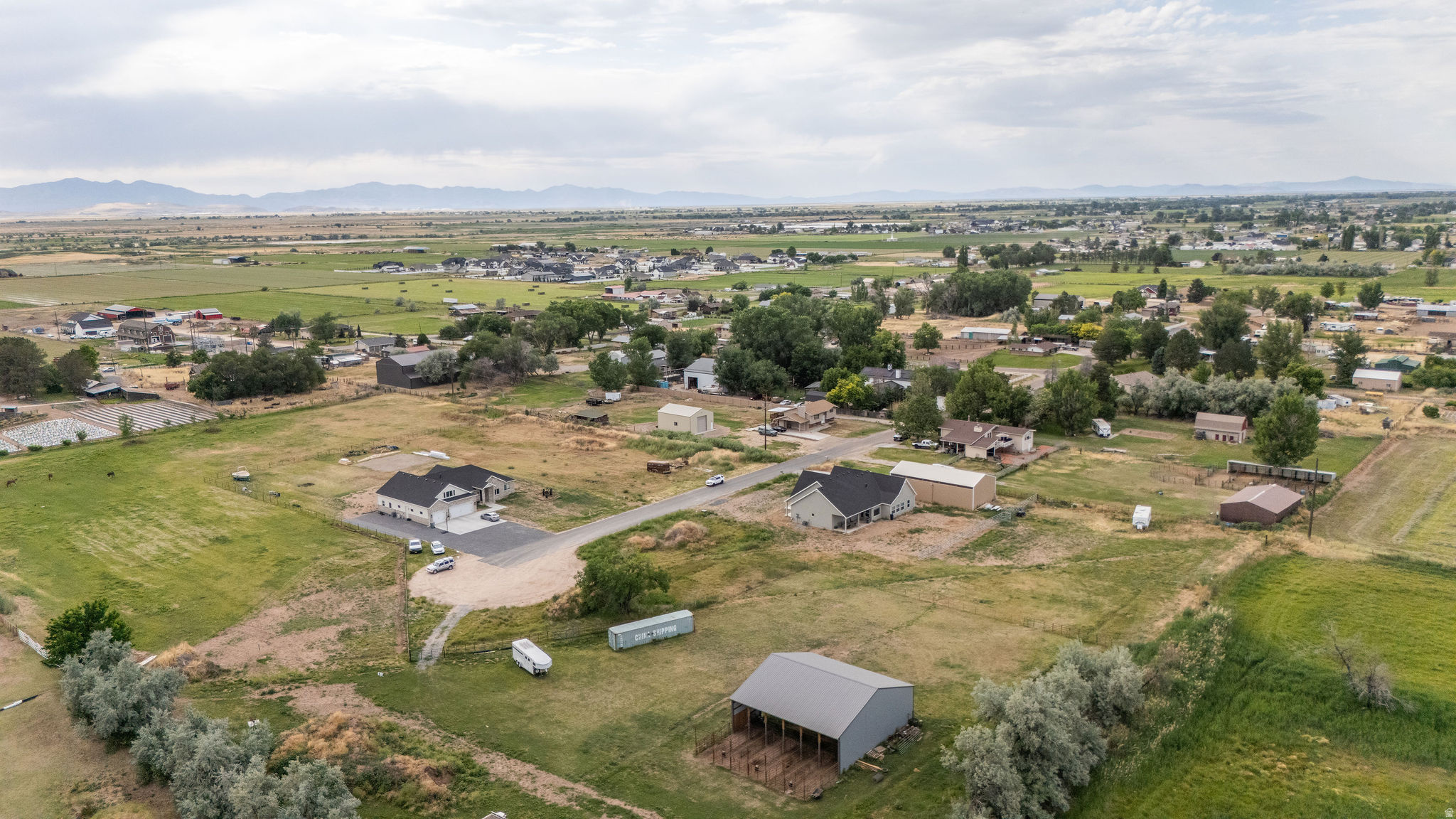DAISY ESTATES - Land