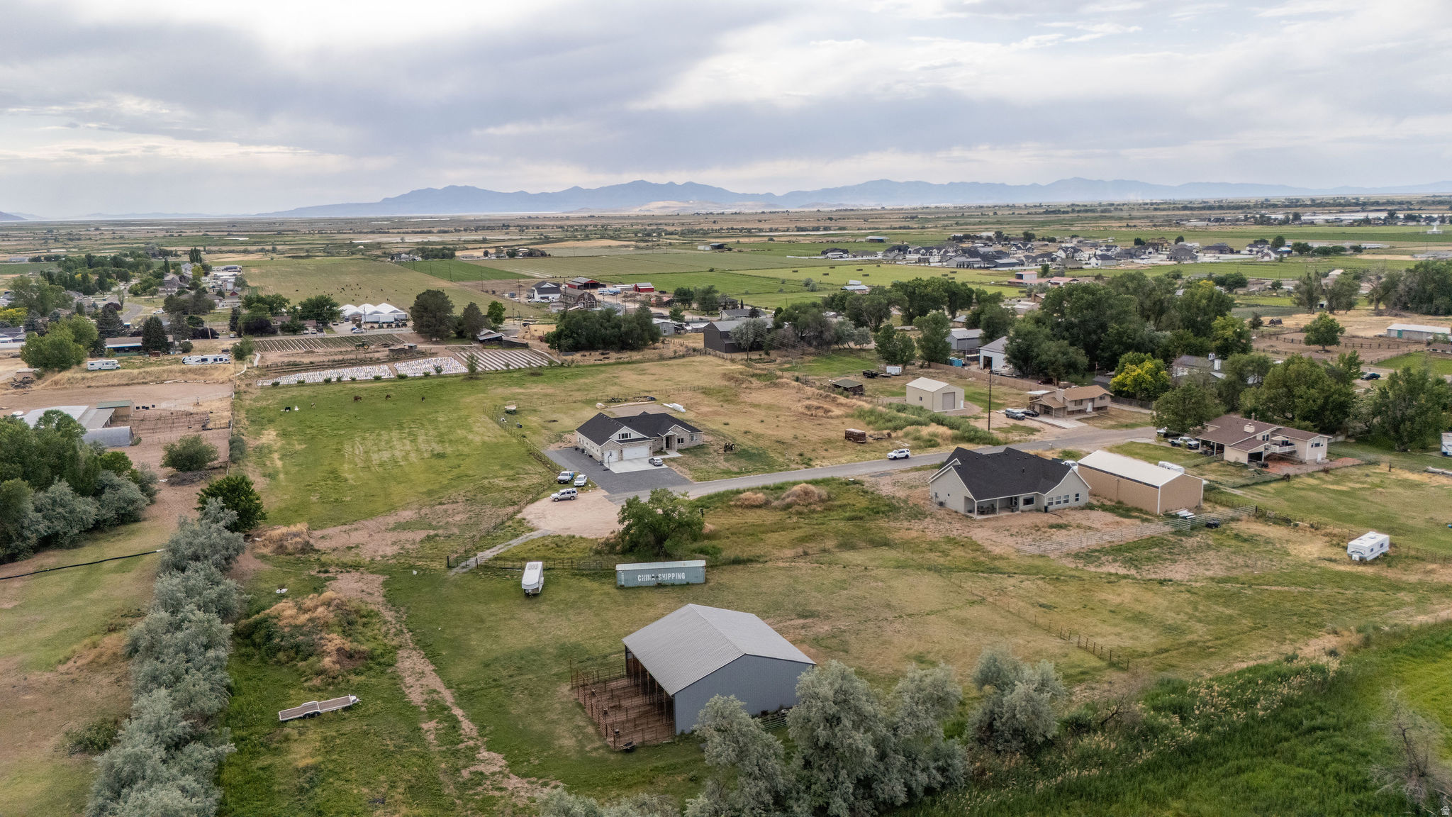 DAISY ESTATES - Land