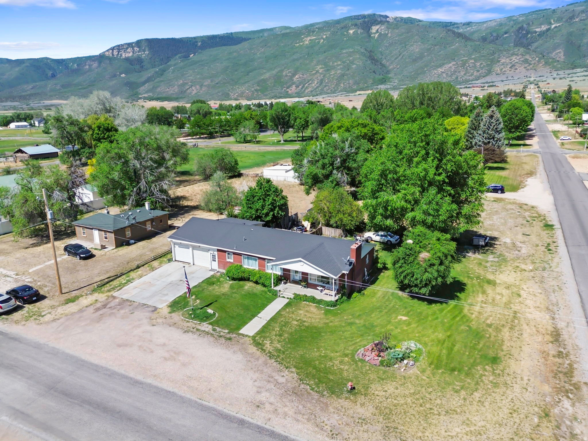 INTERMOUNTAIN SANPETE COUNTY - Residential