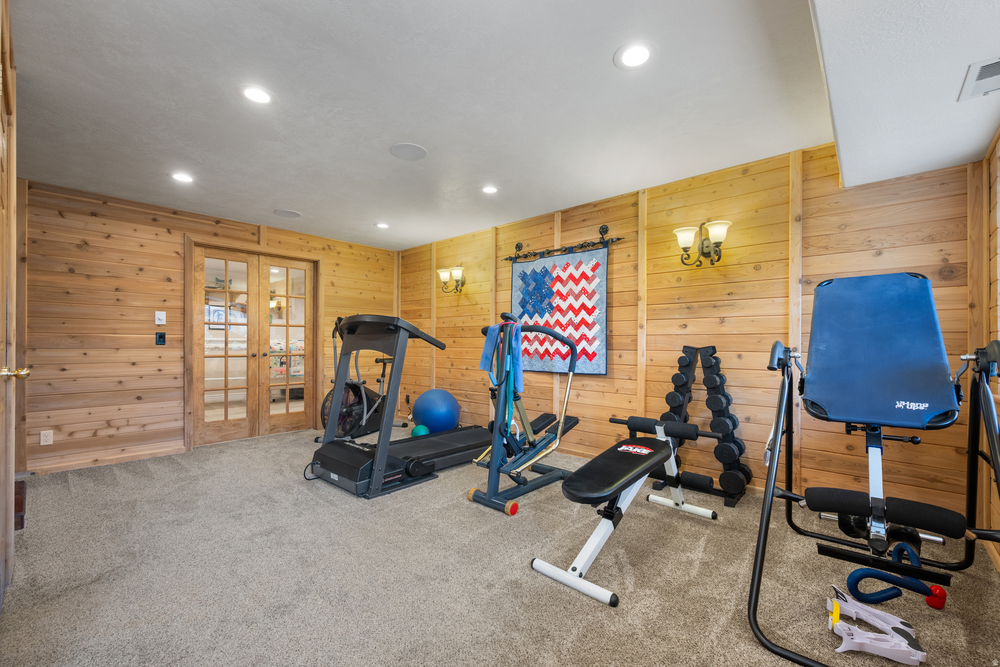 RED OAKS - Residential