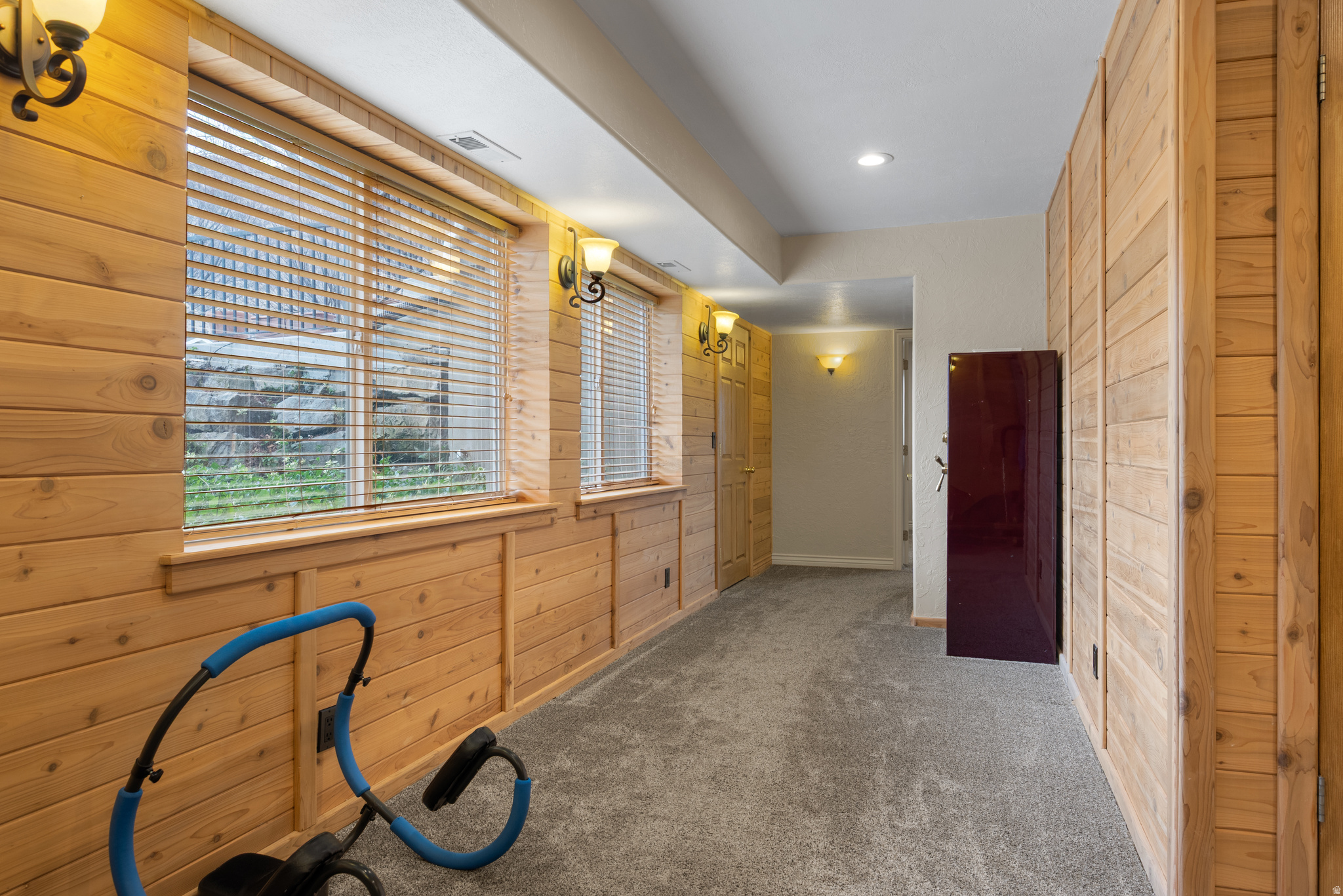 RED OAKS - Residential
