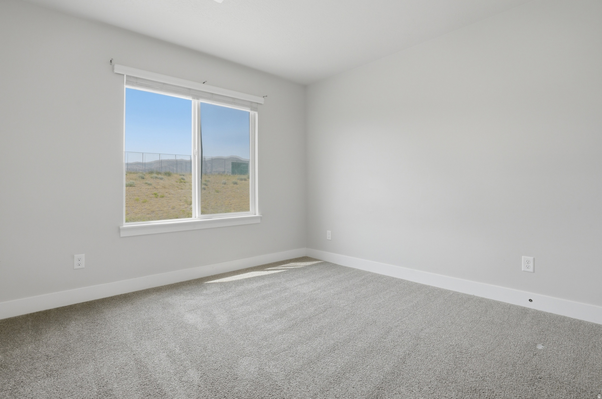 MOUNTAIN RIDGE - Residential