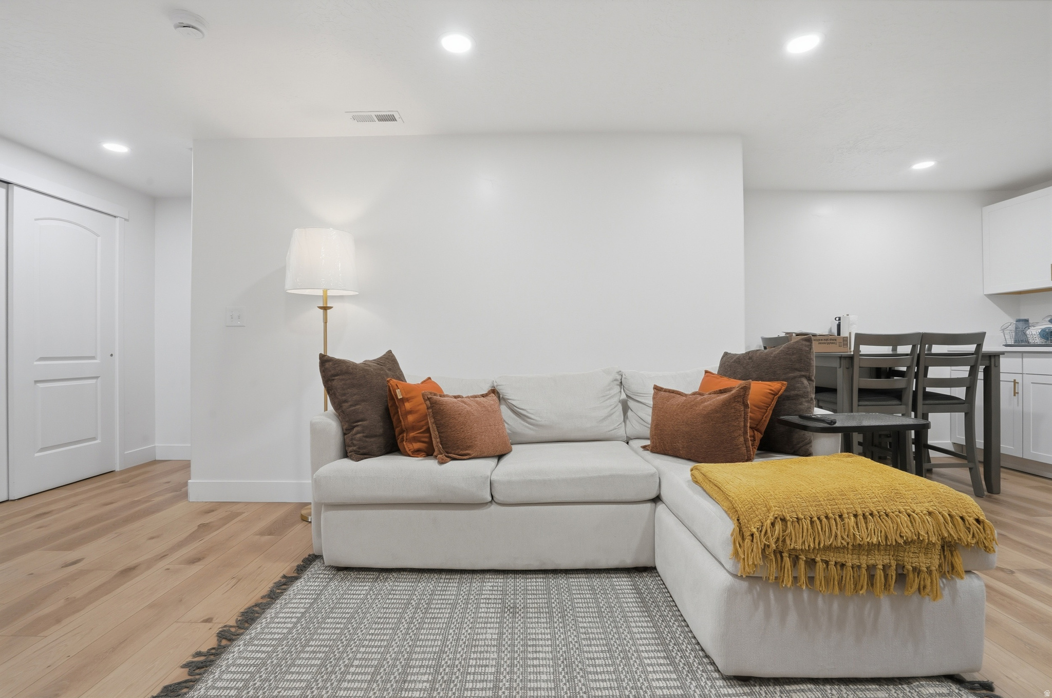 MOUNTAIN RIDGE - Residential