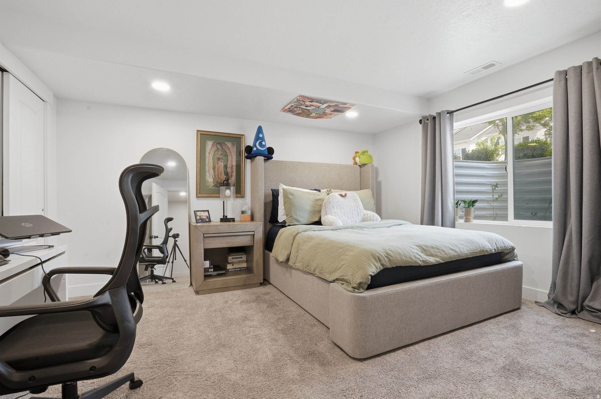 MOUNTAIN RIDGE - Residential