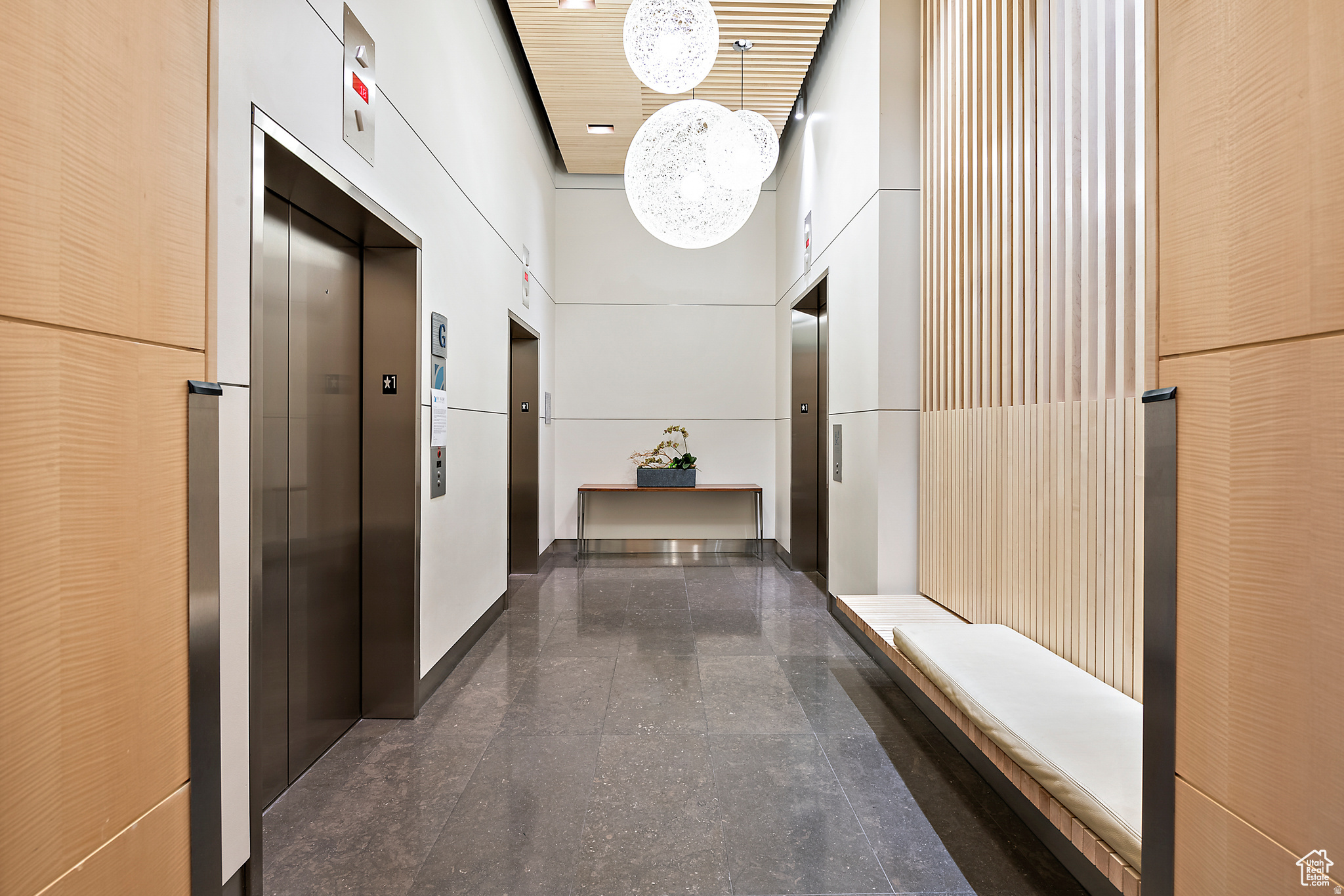 CITY CREEK - REGENT - Residential