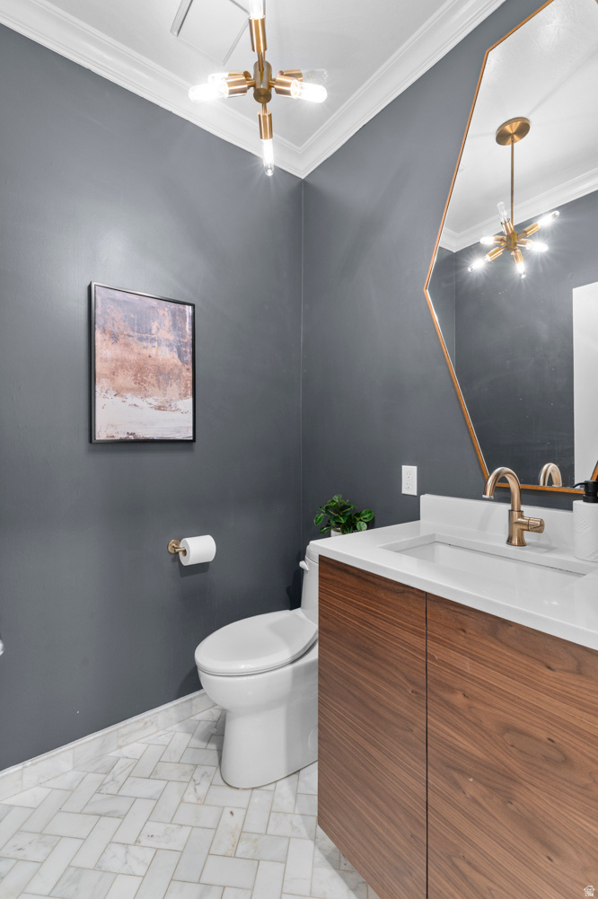 WOODLAND HILLS - Residential