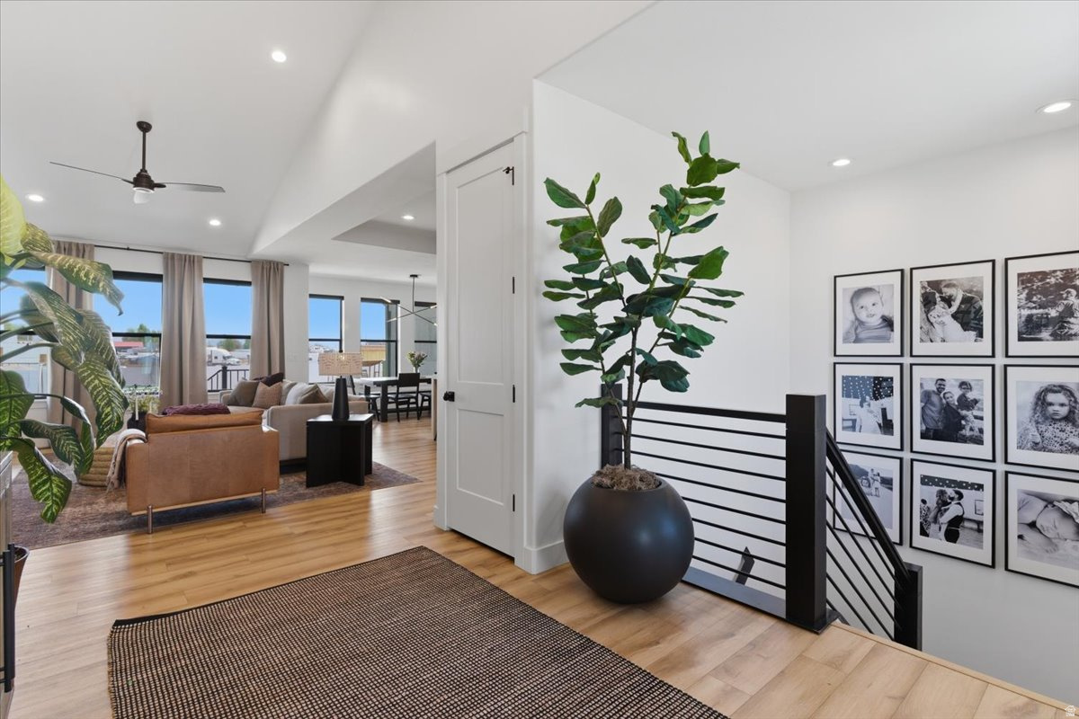 FAVEROS LEGACY - Residential