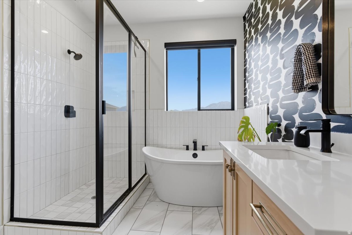 FAVEROS LEGACY - Residential