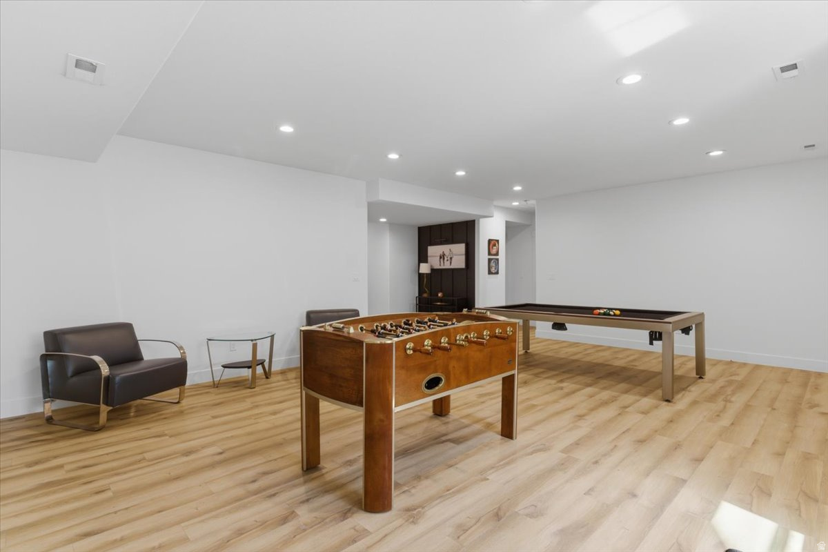 FAVEROS LEGACY - Residential
