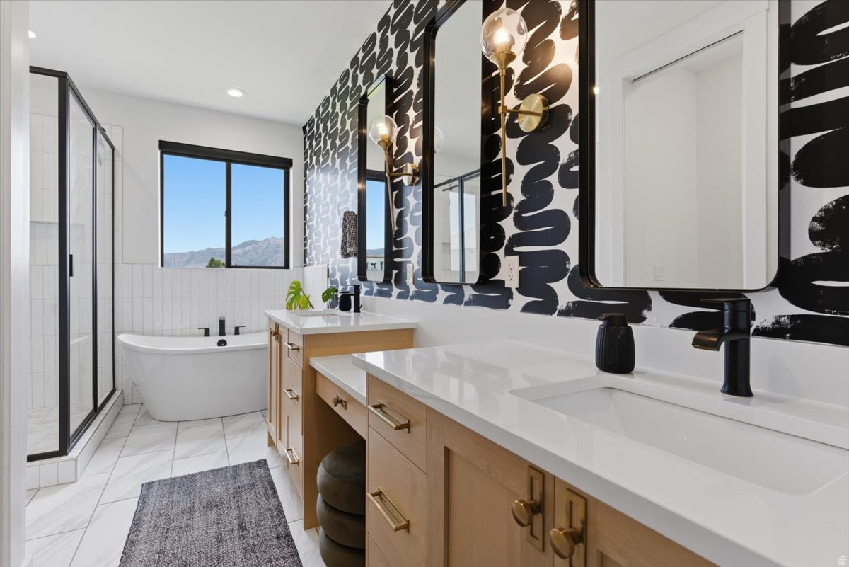 FAVEROS LEGACY - Residential