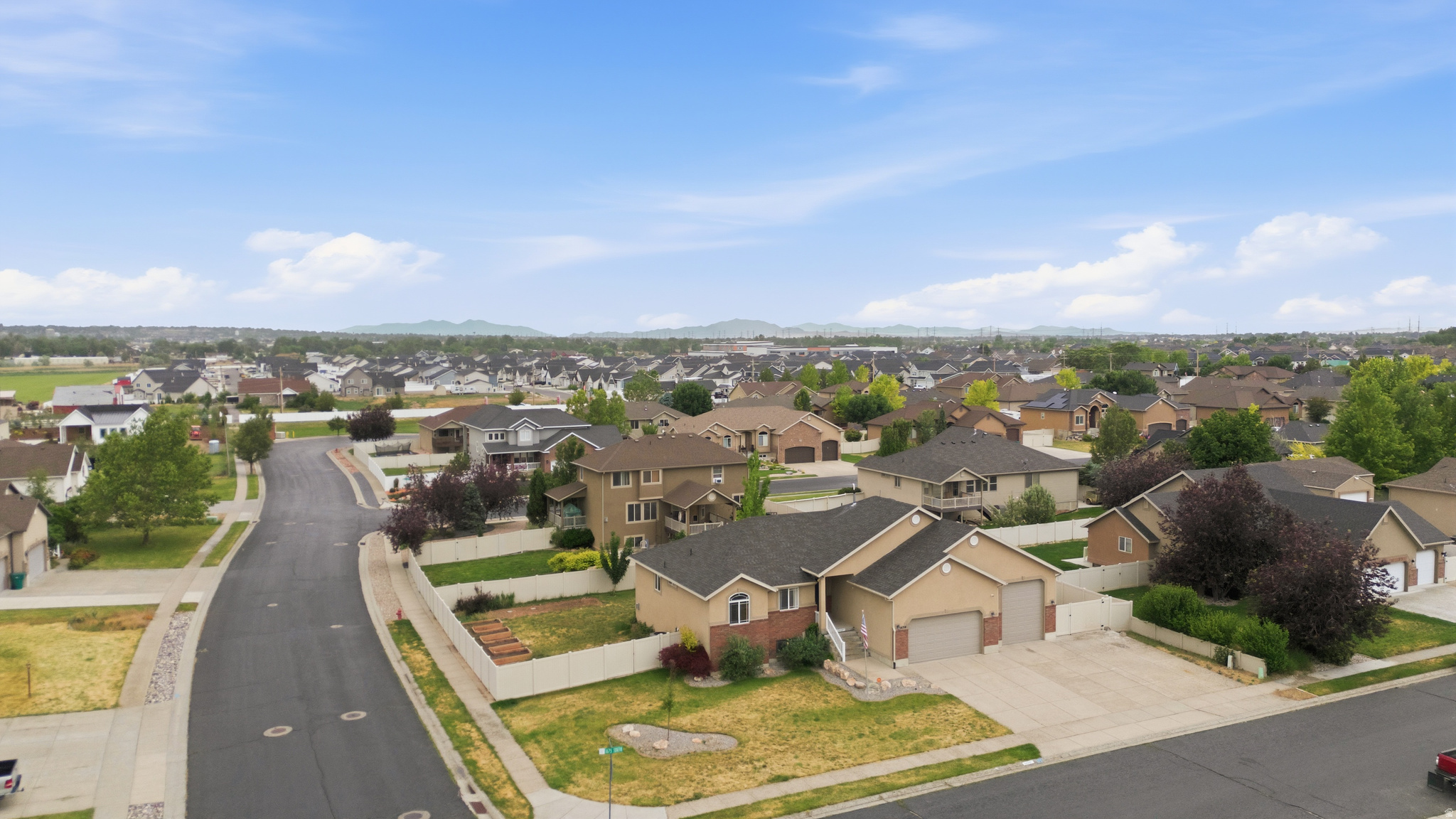 HOLMES ESTATES SUBDIVISION PHASE 2 - Residential