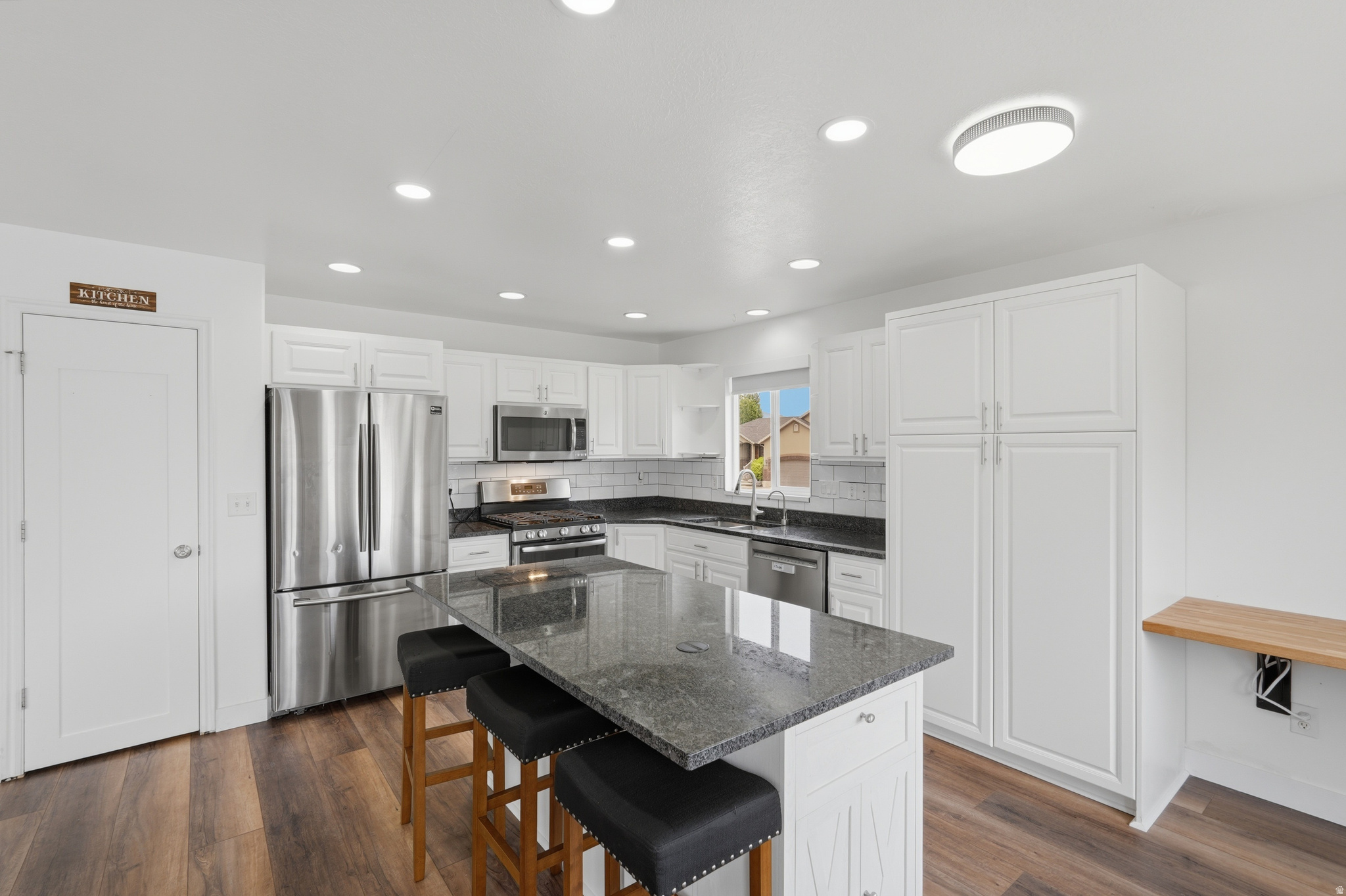 HOLMES ESTATES SUBDIVISION PHASE 2 - Residential
