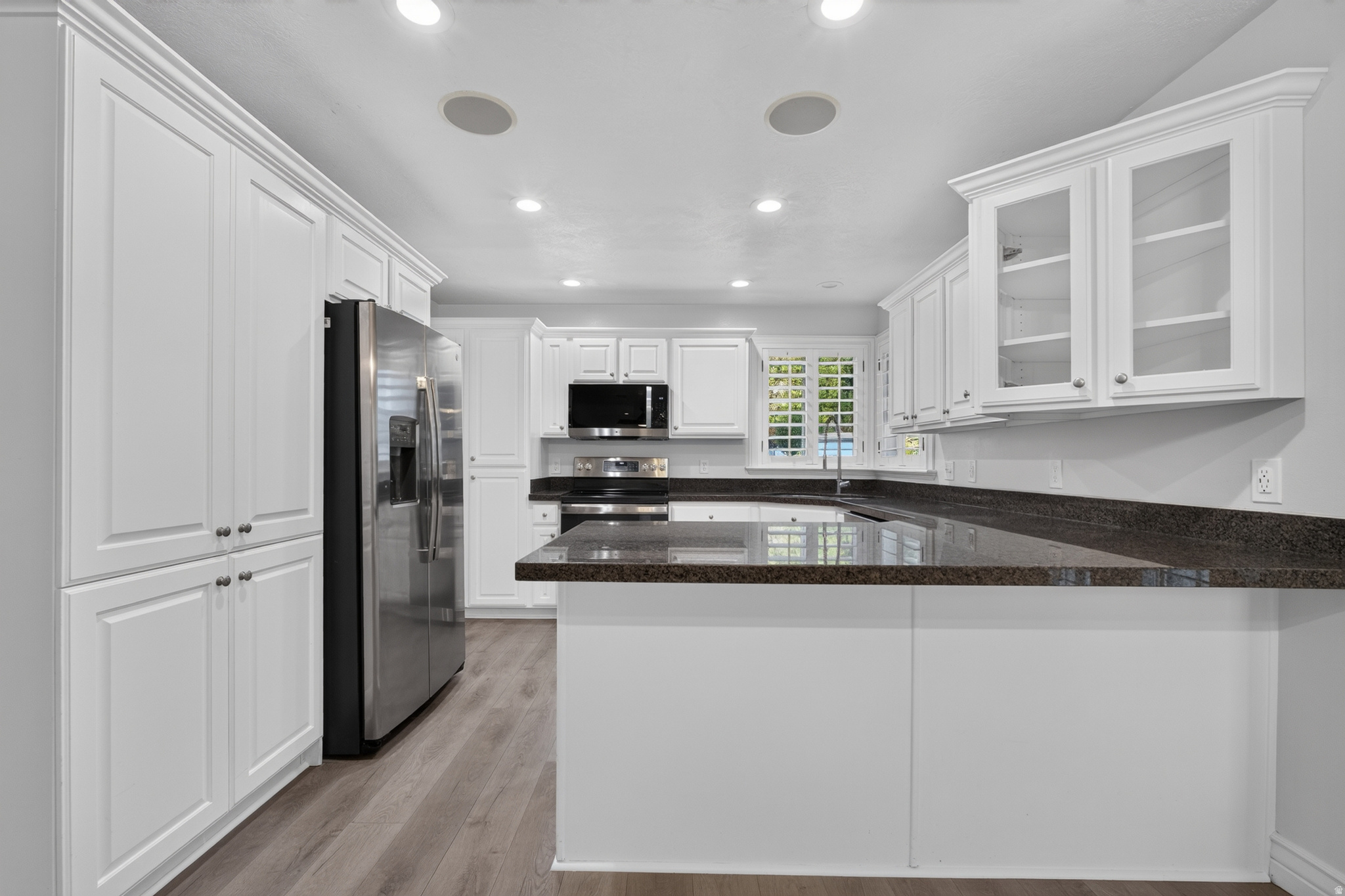 NORTH TEMPLE ESTATES - Residential Lease