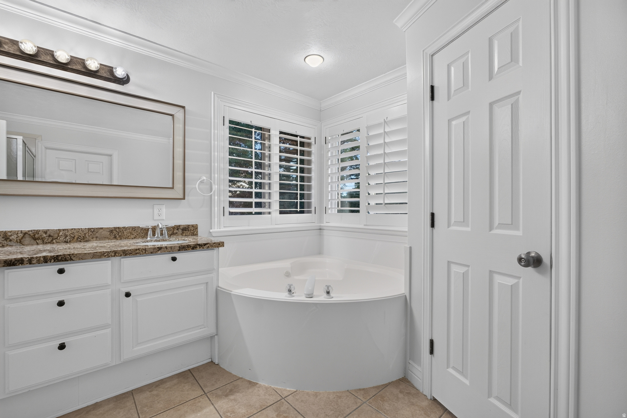 NORTH TEMPLE ESTATES - Residential Lease