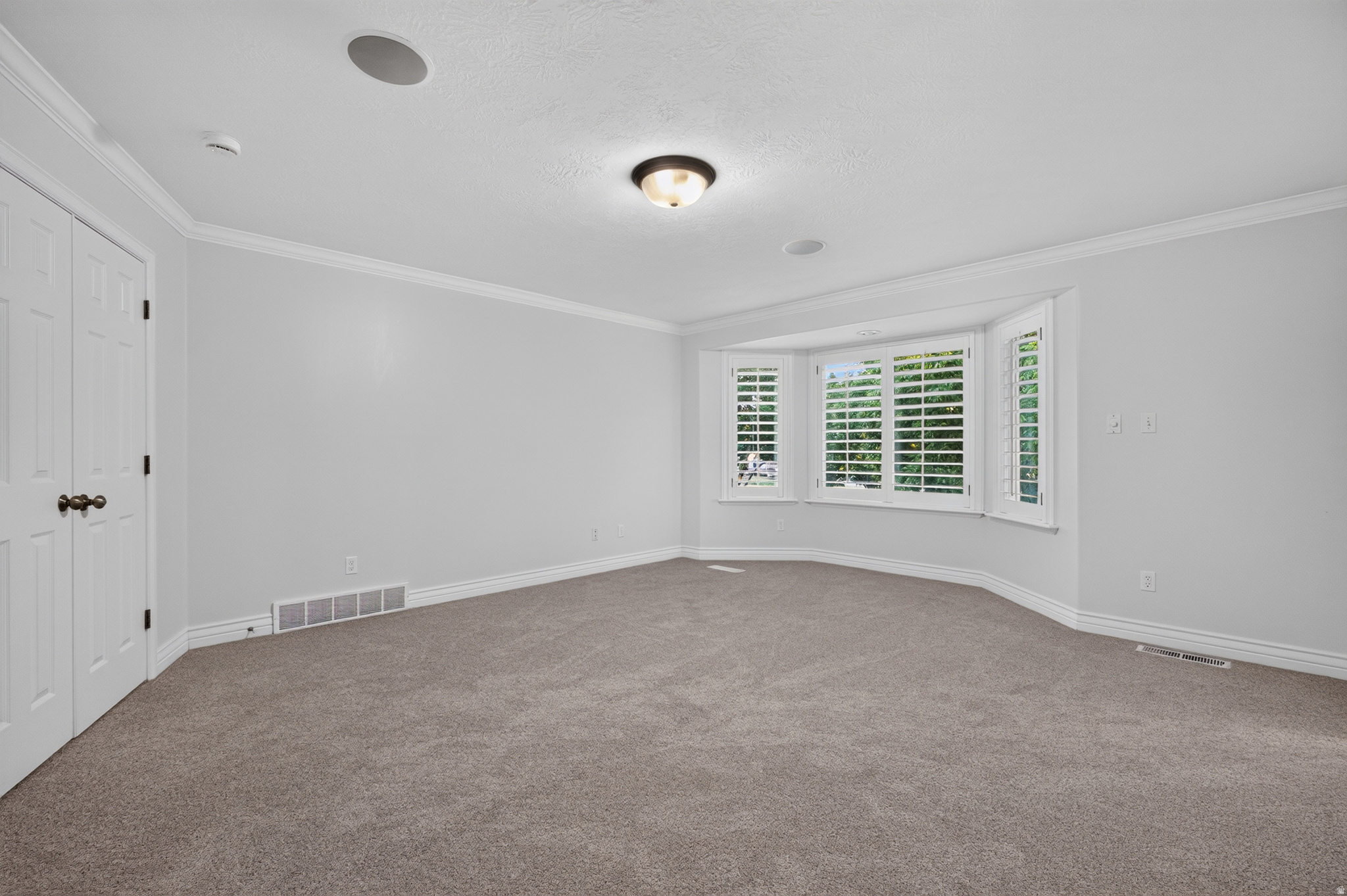 NORTH TEMPLE ESTATES - Residential Lease