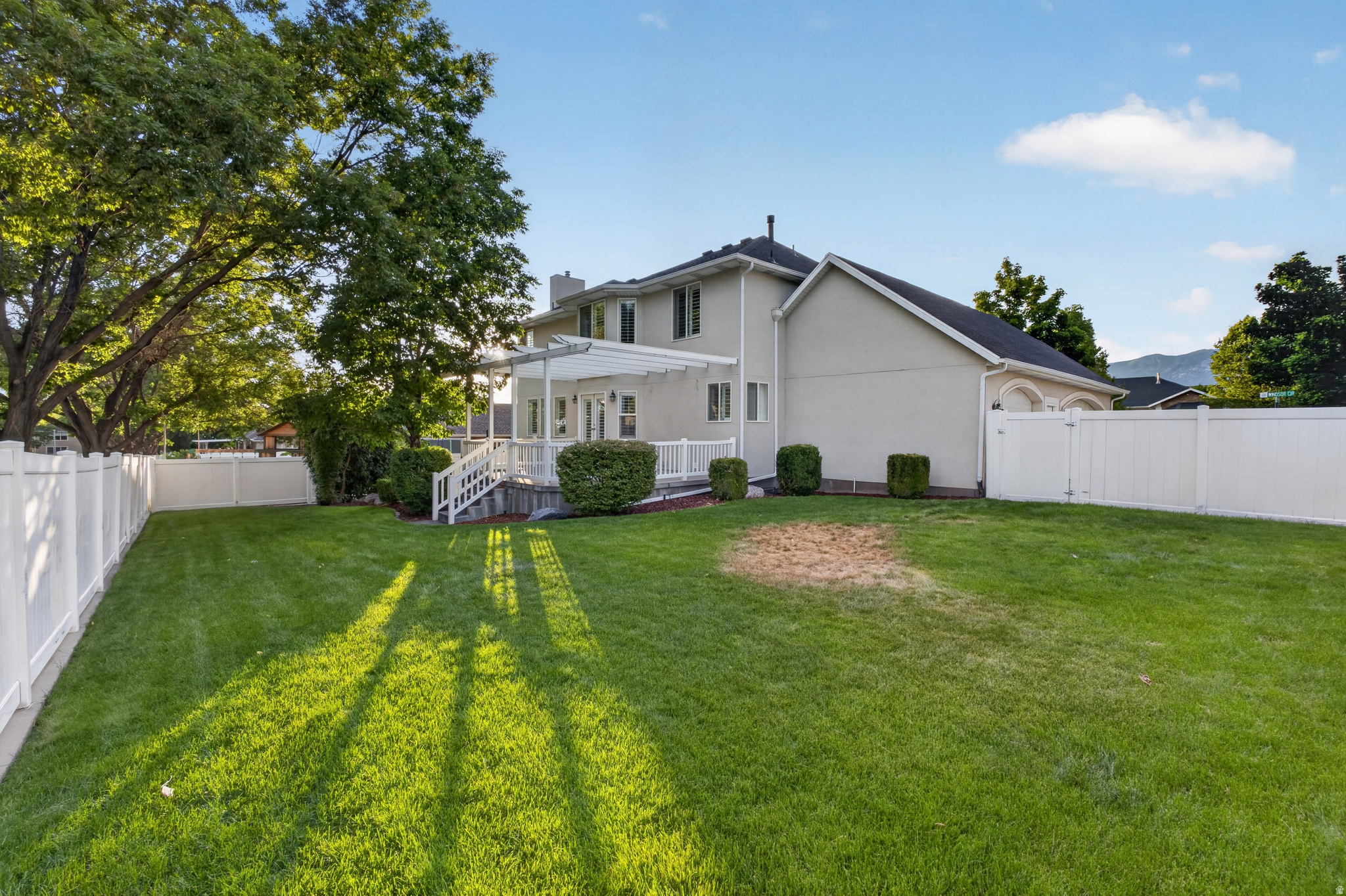 NORTH TEMPLE ESTATES - Residential Lease