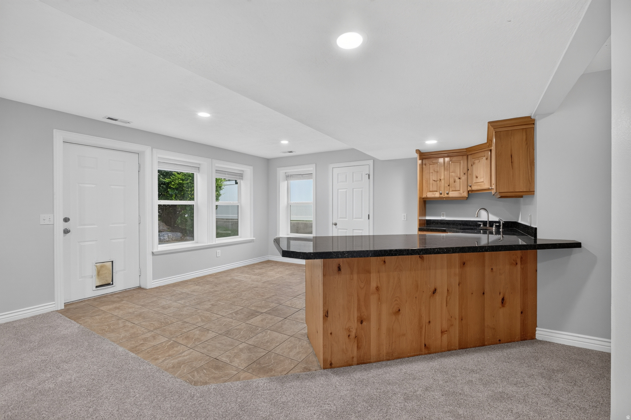 NORTH TEMPLE ESTATES - Residential Lease