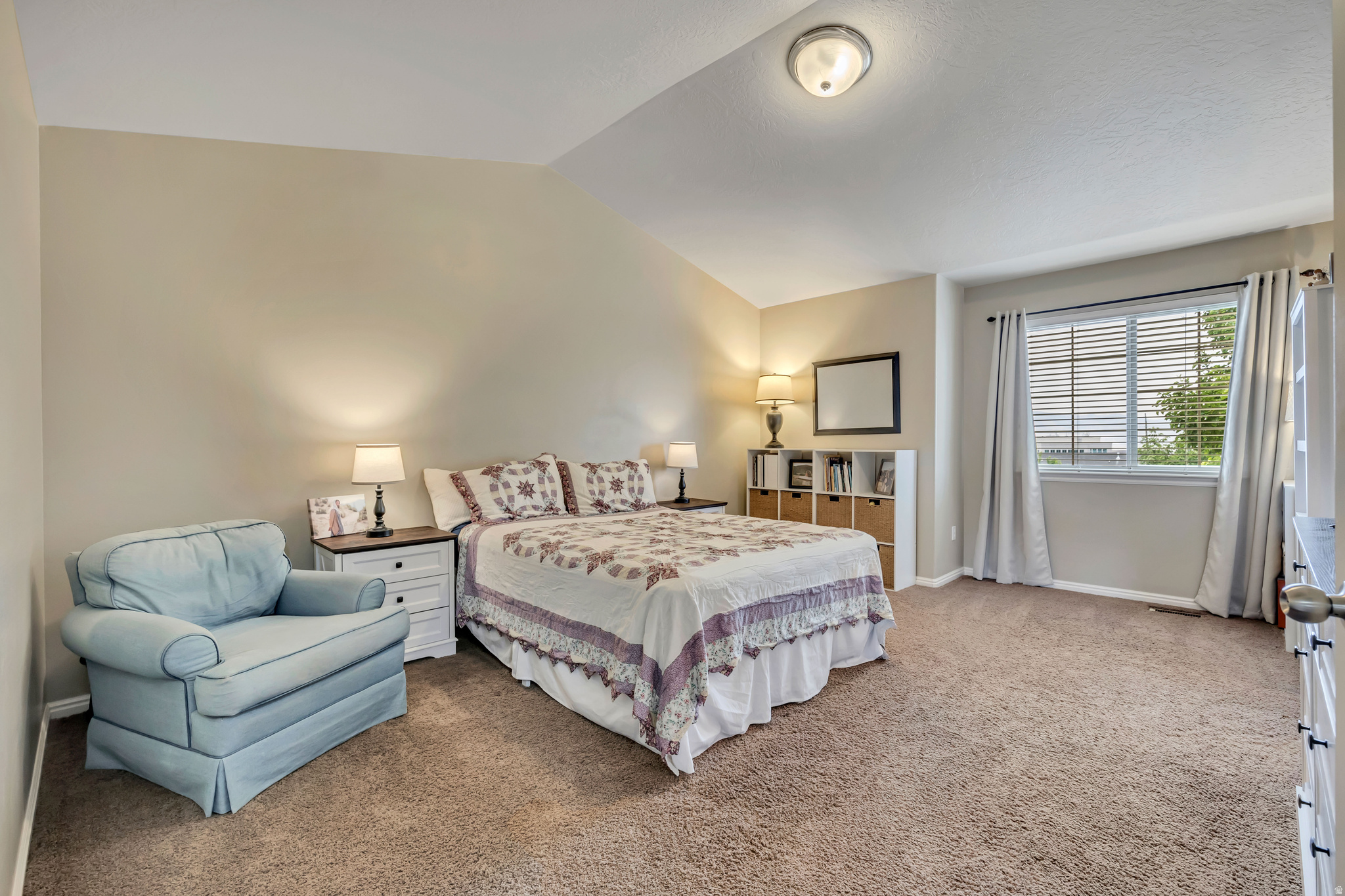 WOOD ESTATES - Residential