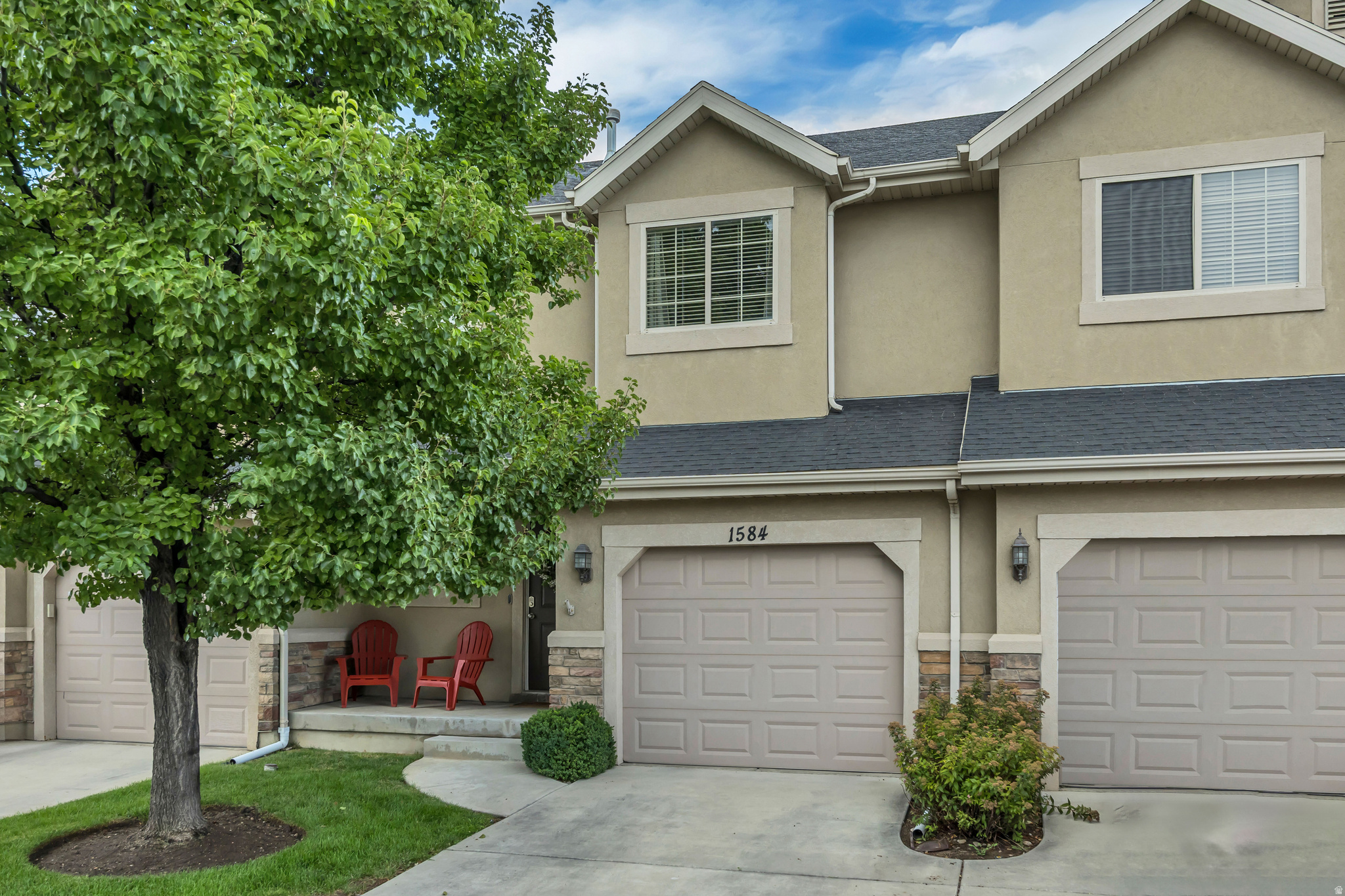 WOOD ESTATES - Residential