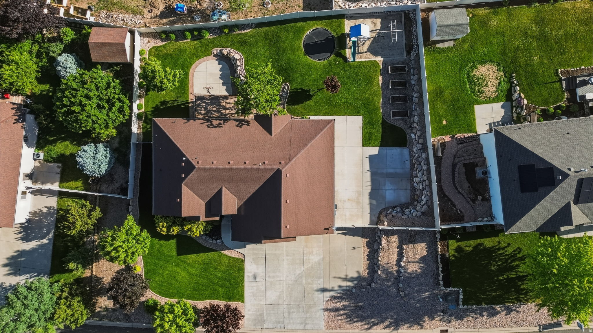 CRESTVIEW ESTATES - Residential