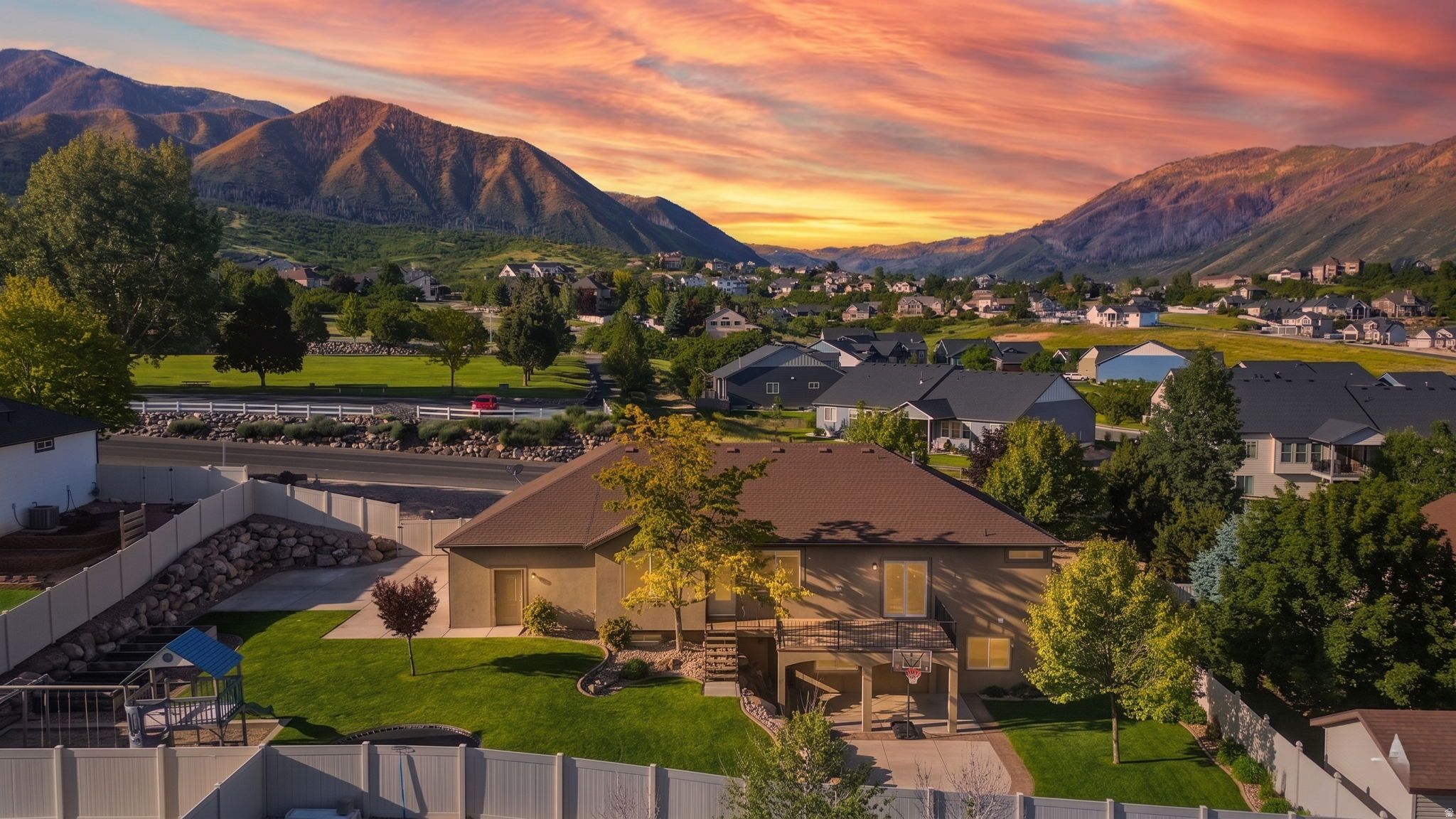 CRESTVIEW ESTATES - Residential