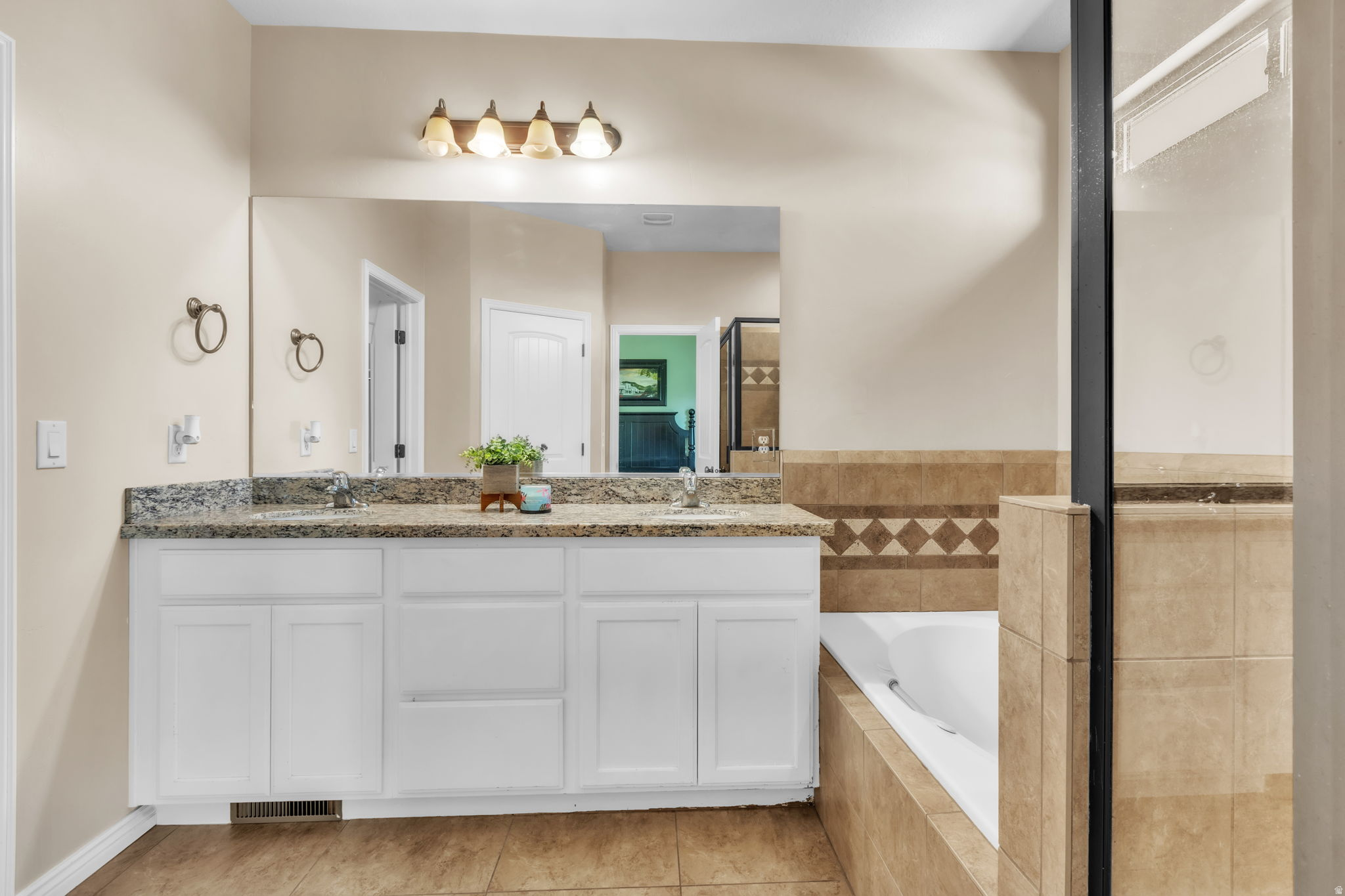 CRESTVIEW ESTATES - Residential