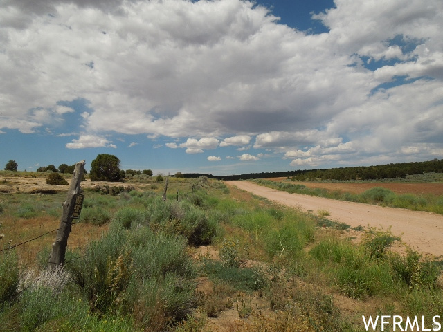 Discover the perfect slice of southeastern Utah near the peaceful town of Monticello-where wideopen spaces, fresh air, and endless outdoor recreation come together. Whether you're looking to build a dream home, invest in land, or create a private getaway, this property offers the ideal blend of tranquility and convenience. Power will be available after closing, giving you a smooth path toward developing your vision.