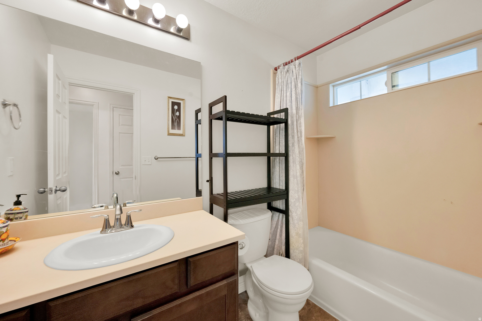 HIGHBURY PLACE 715 - Residential