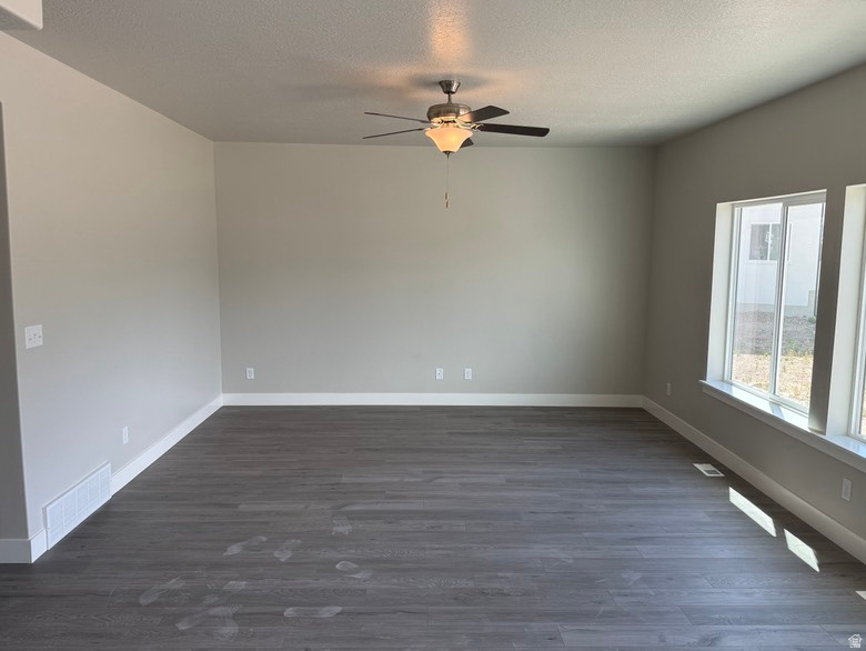 TIMBER RANCH - Residential