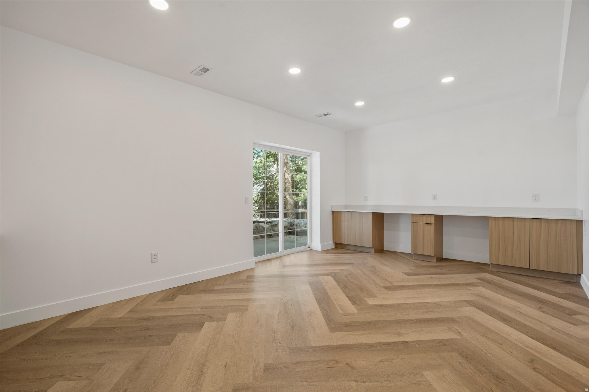 WILLOW WICK ESTATES - Residential