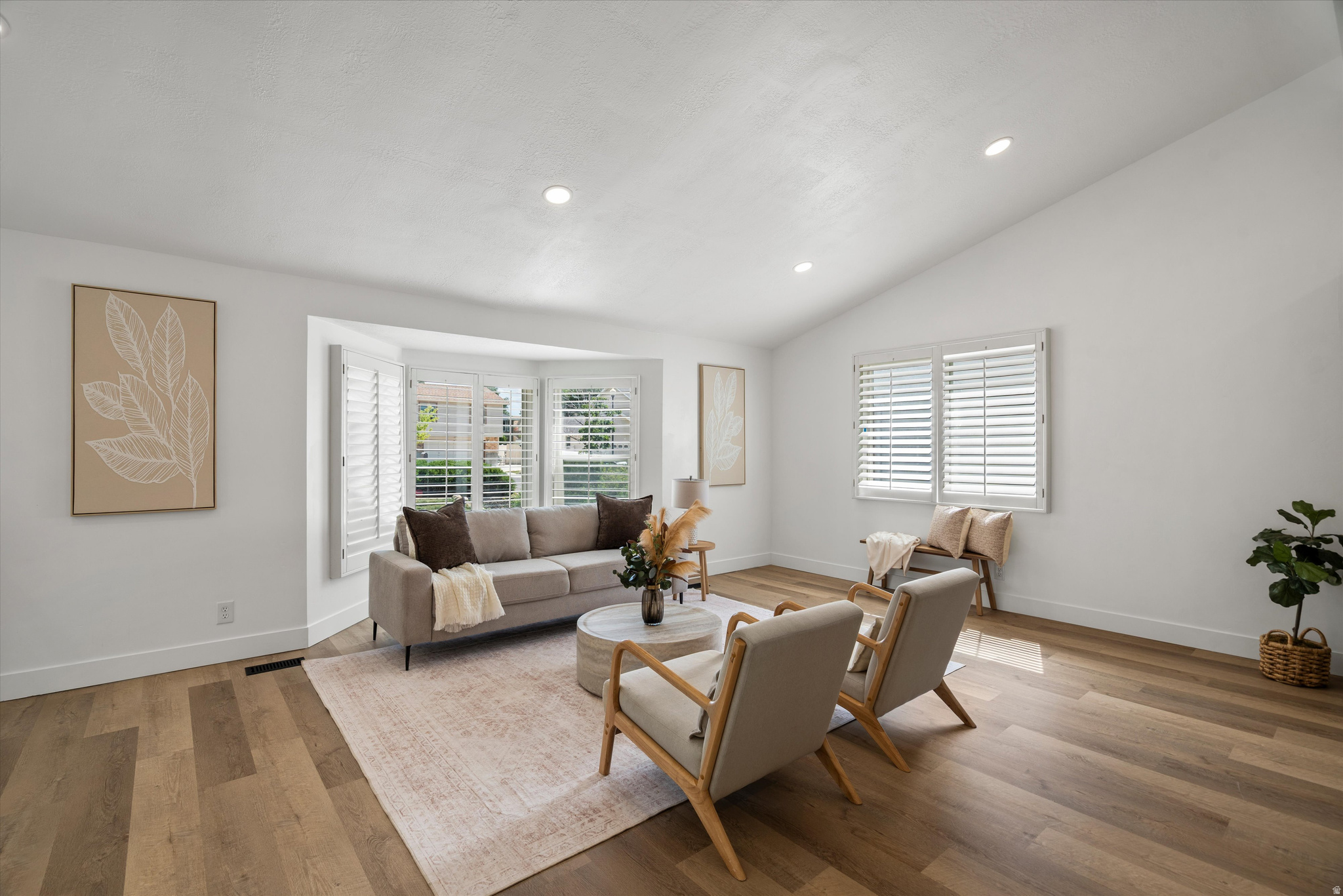 WILLOW WICK ESTATES - Residential