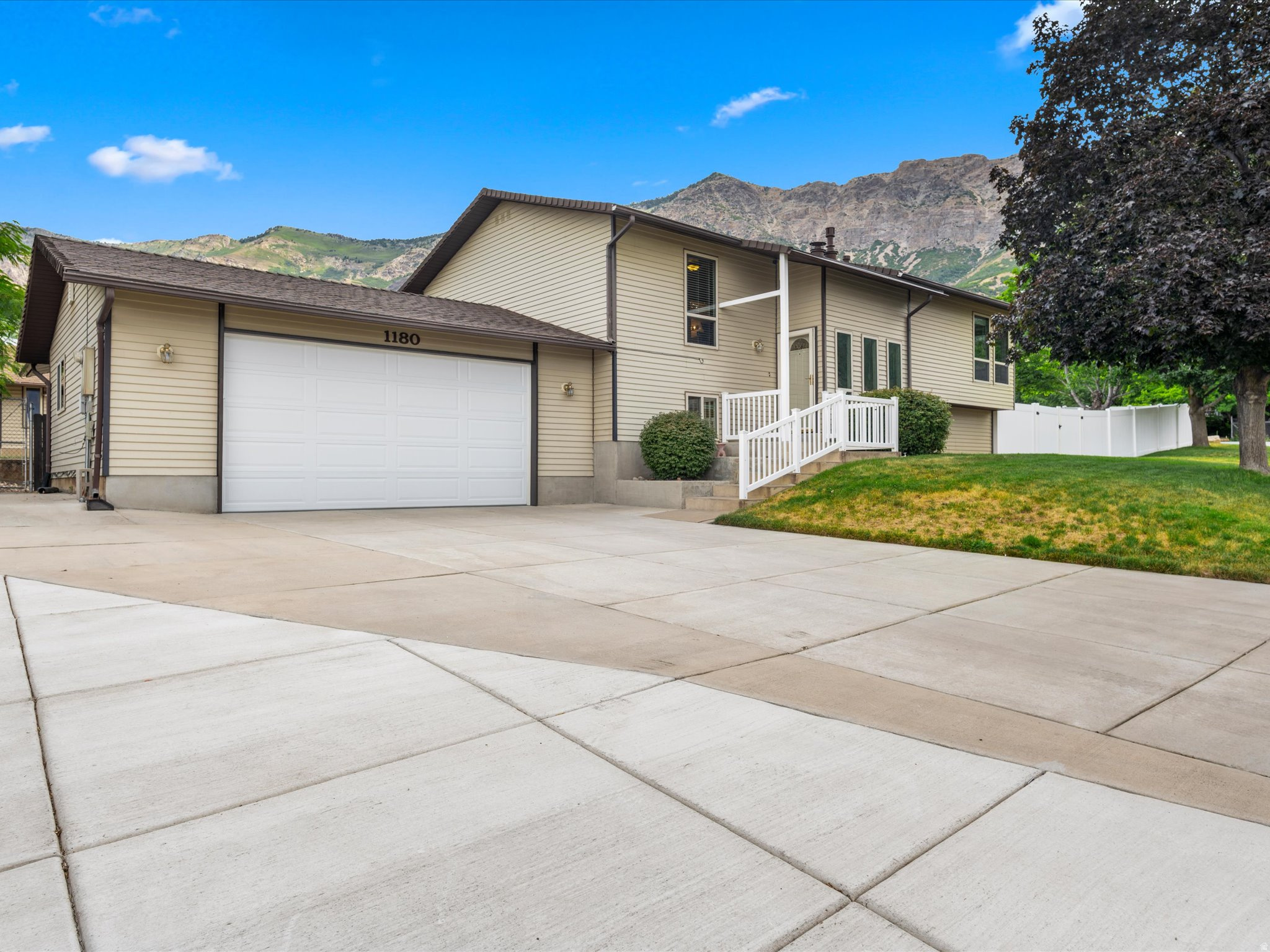 CAMARREN COVE - Residential