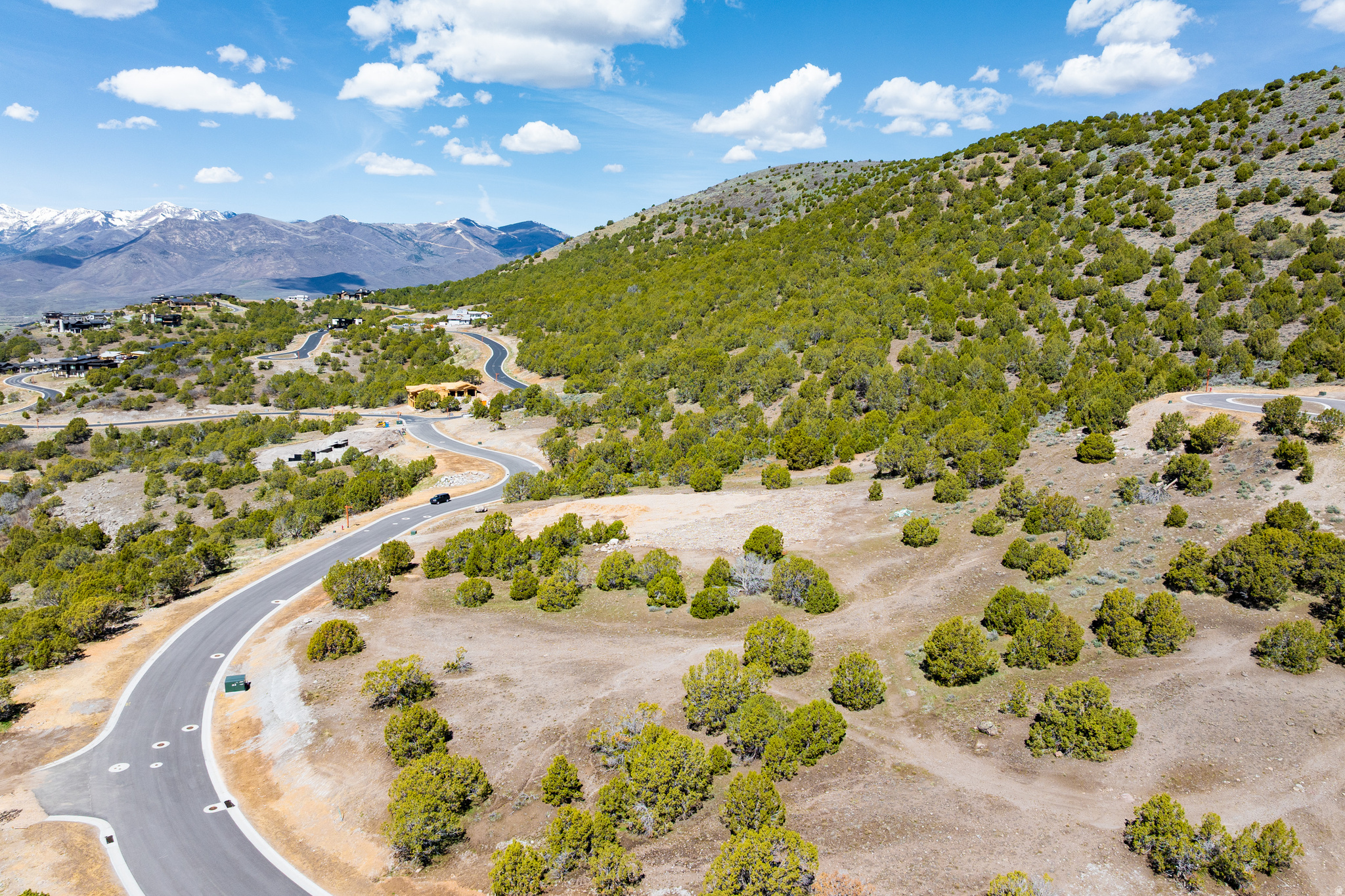 RED LEDGES - Land