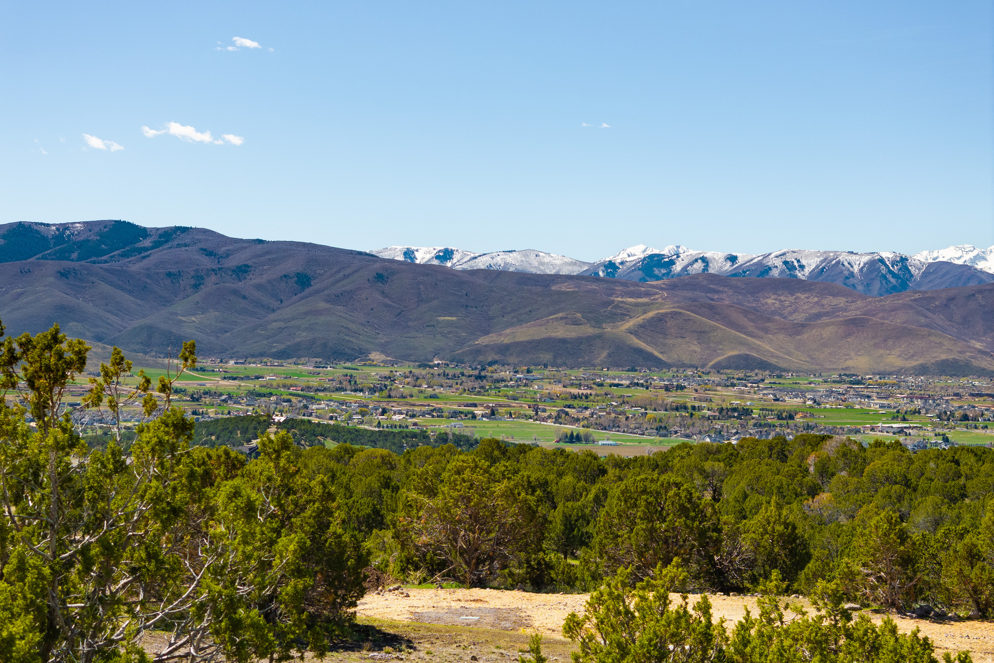 RED LEDGES - Land