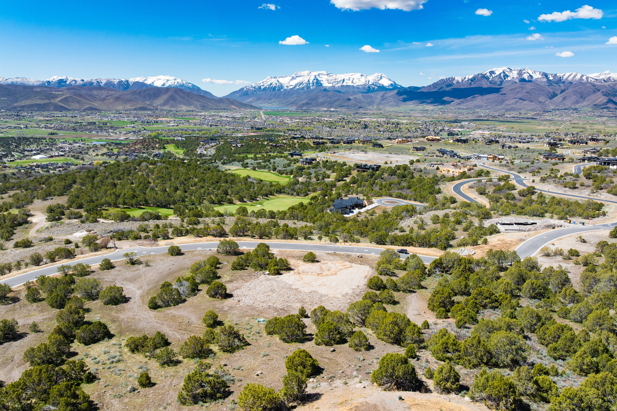 RED LEDGES - Land