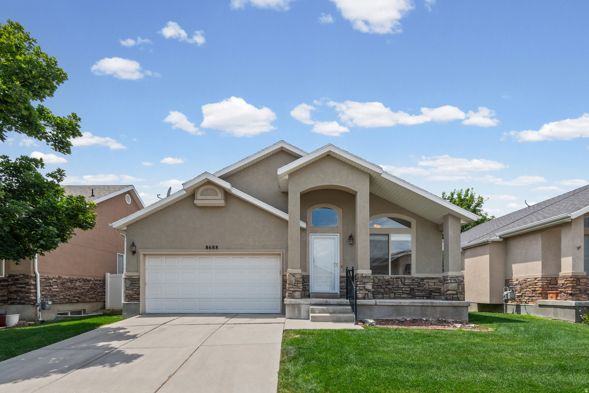 DOVE MEADOWS - Residential