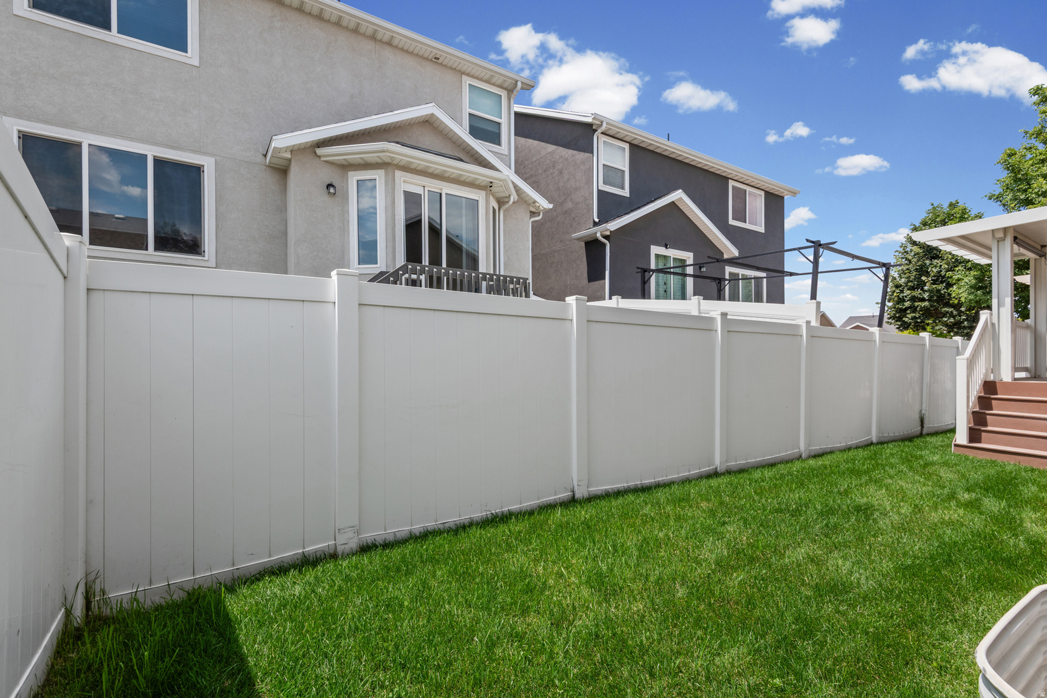 DOVE MEADOWS - Residential