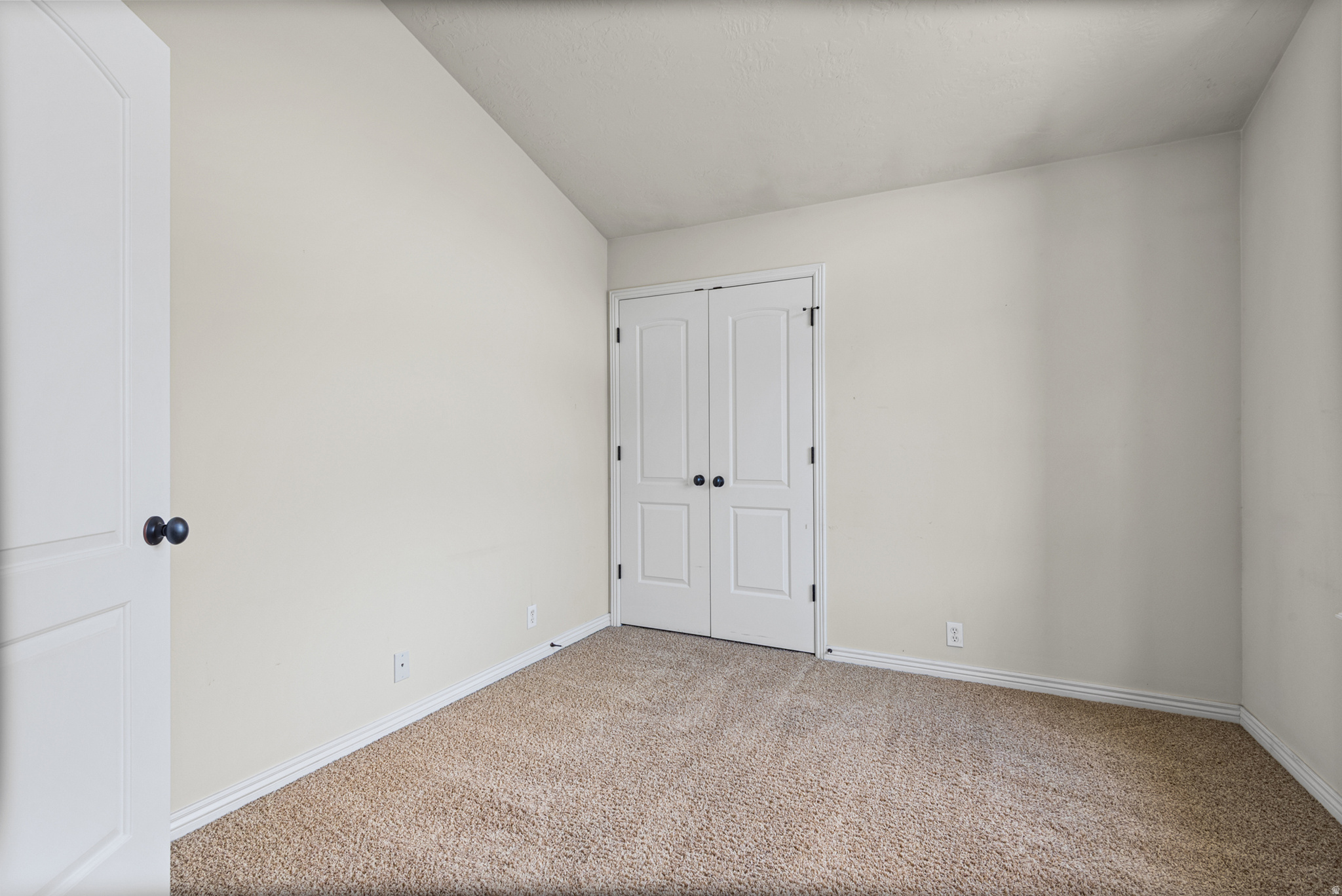 DOVE MEADOWS - Residential