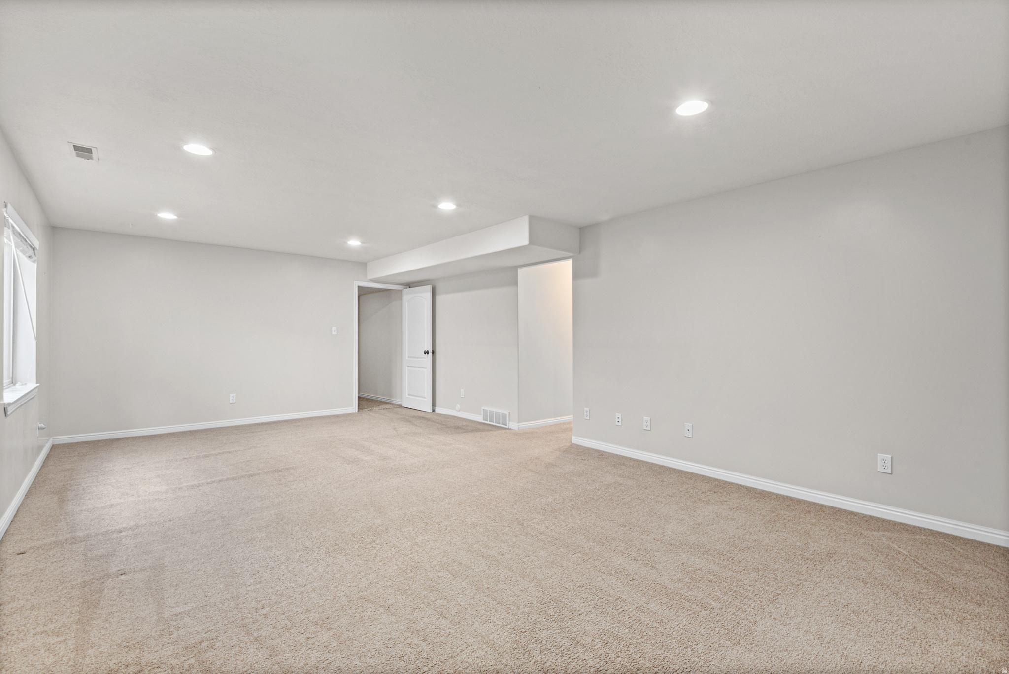 DOVE MEADOWS - Residential