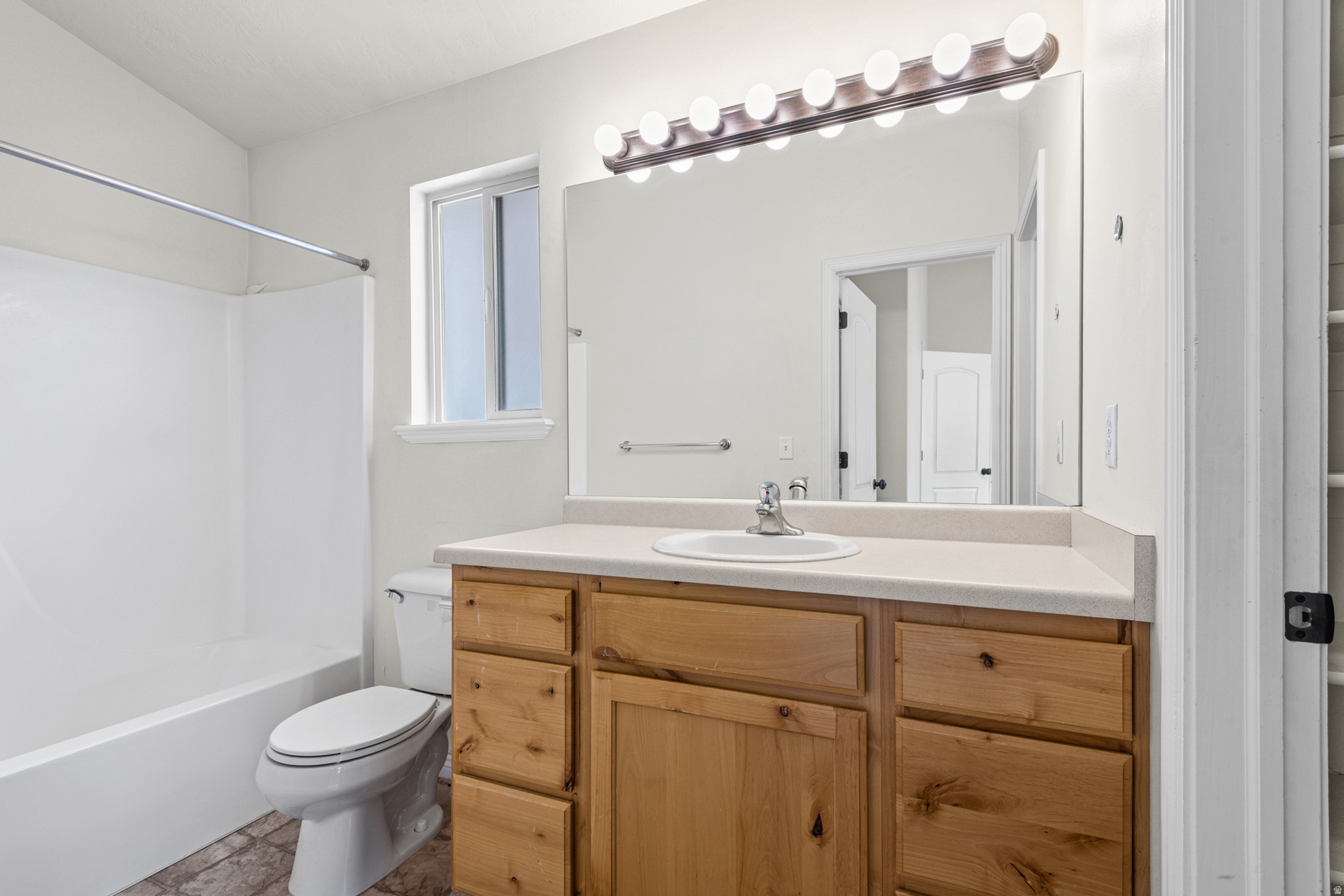 DOVE MEADOWS - Residential